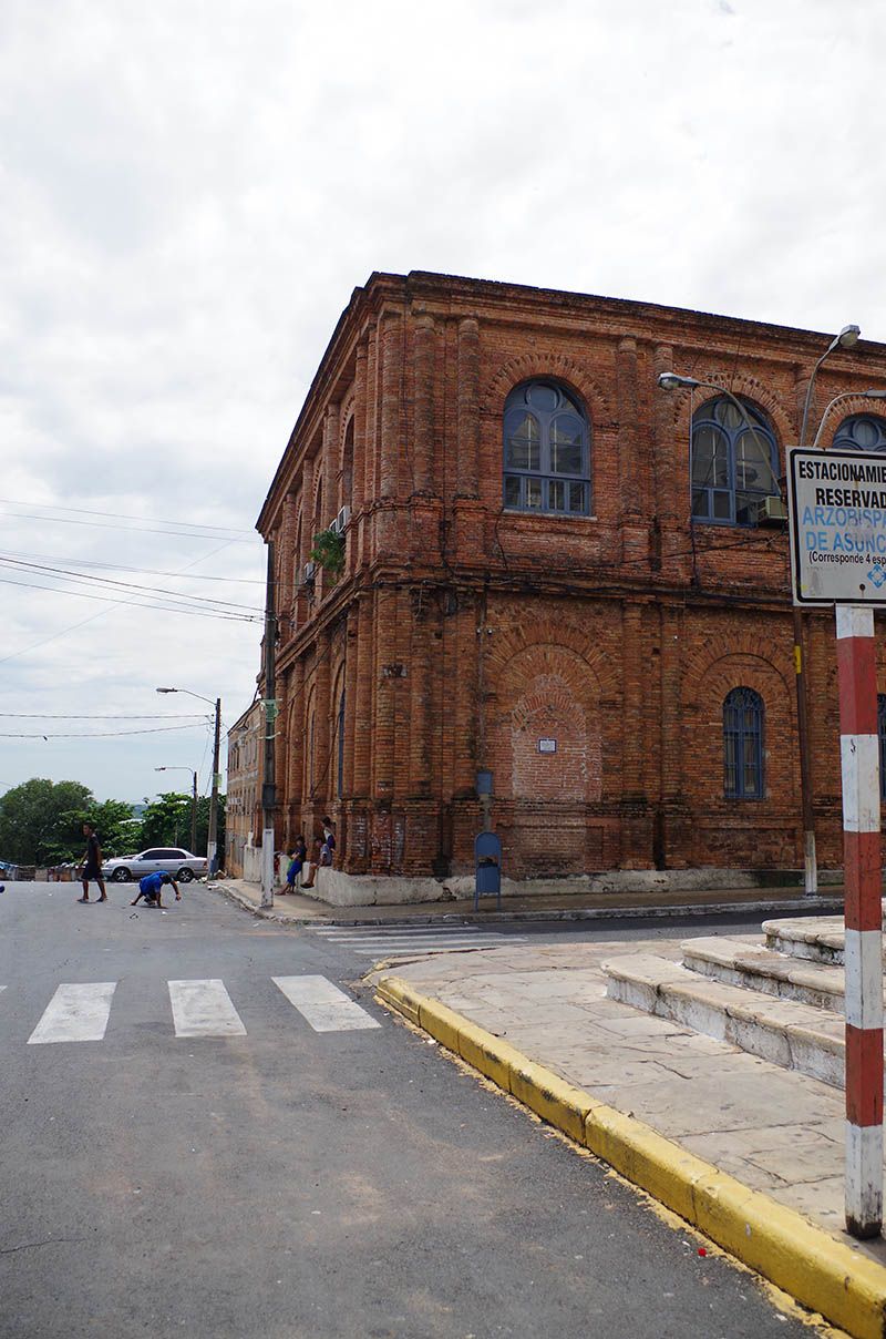 Universidad Católica de Asunción, por Los viajes de Mary