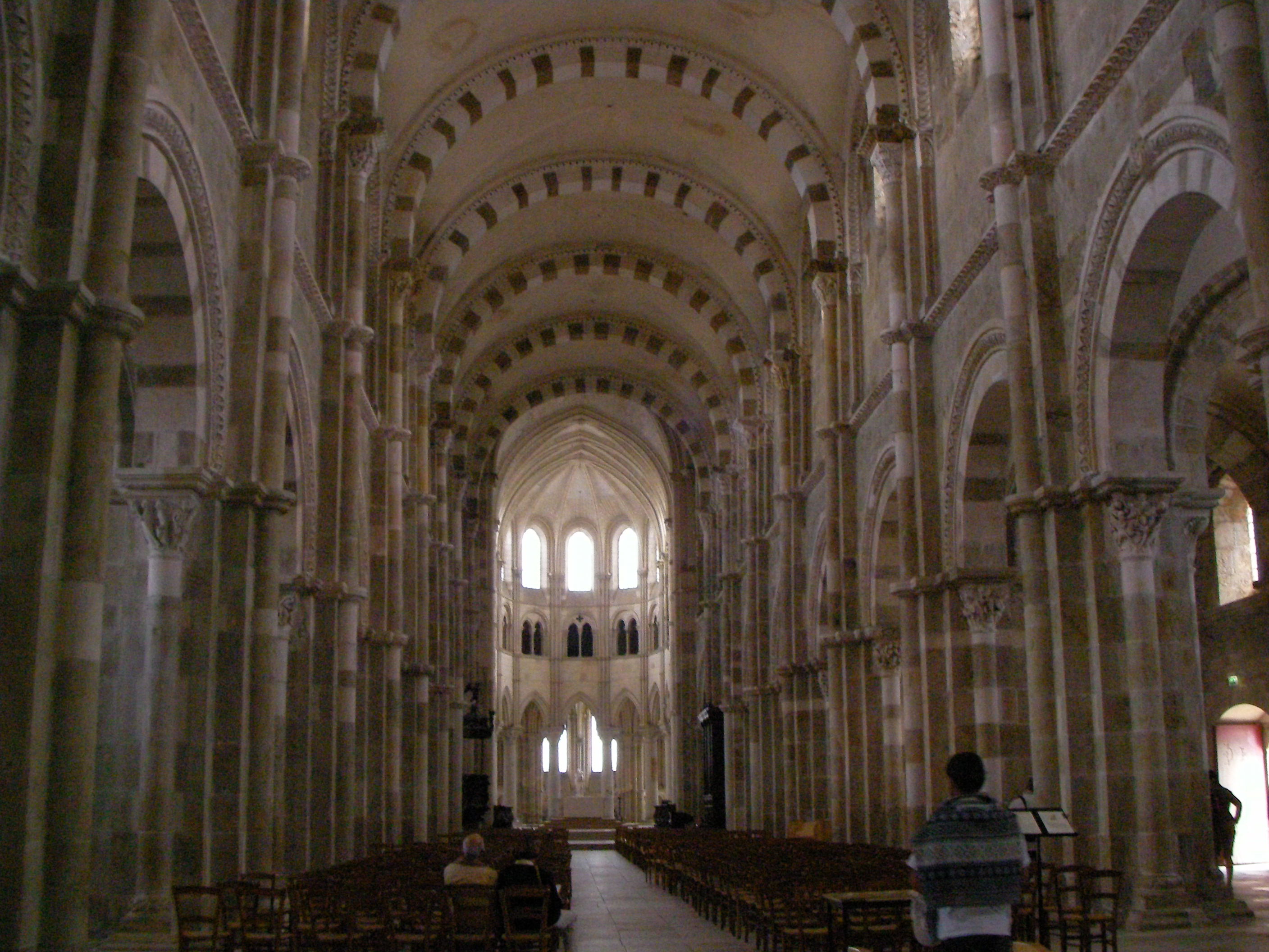 Basílica de Vézelay, por Héctor mibauldeblogs.com