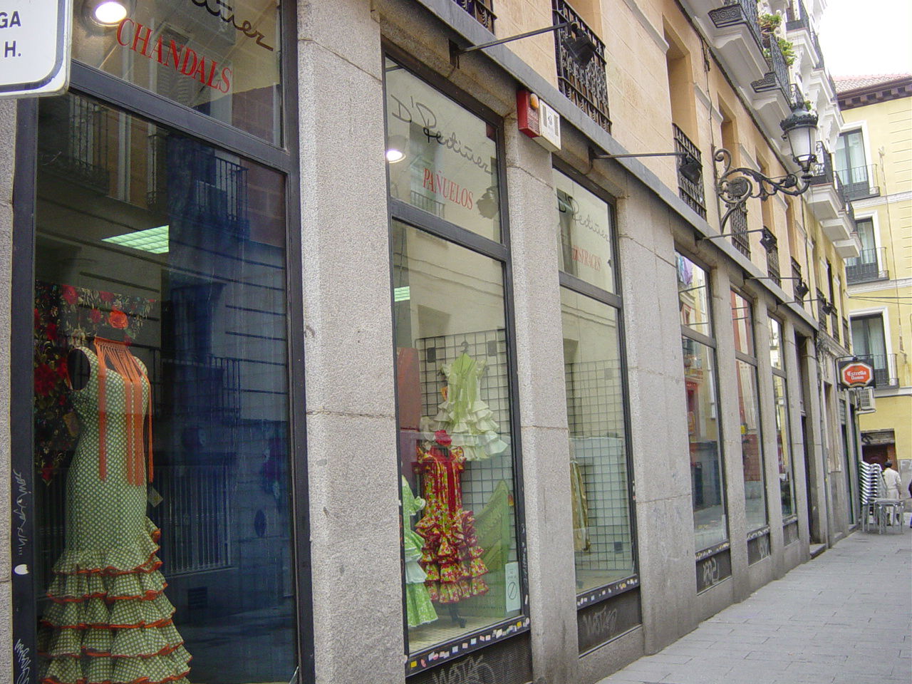 Calle del Marqués de Pontejos, por Reconquista
