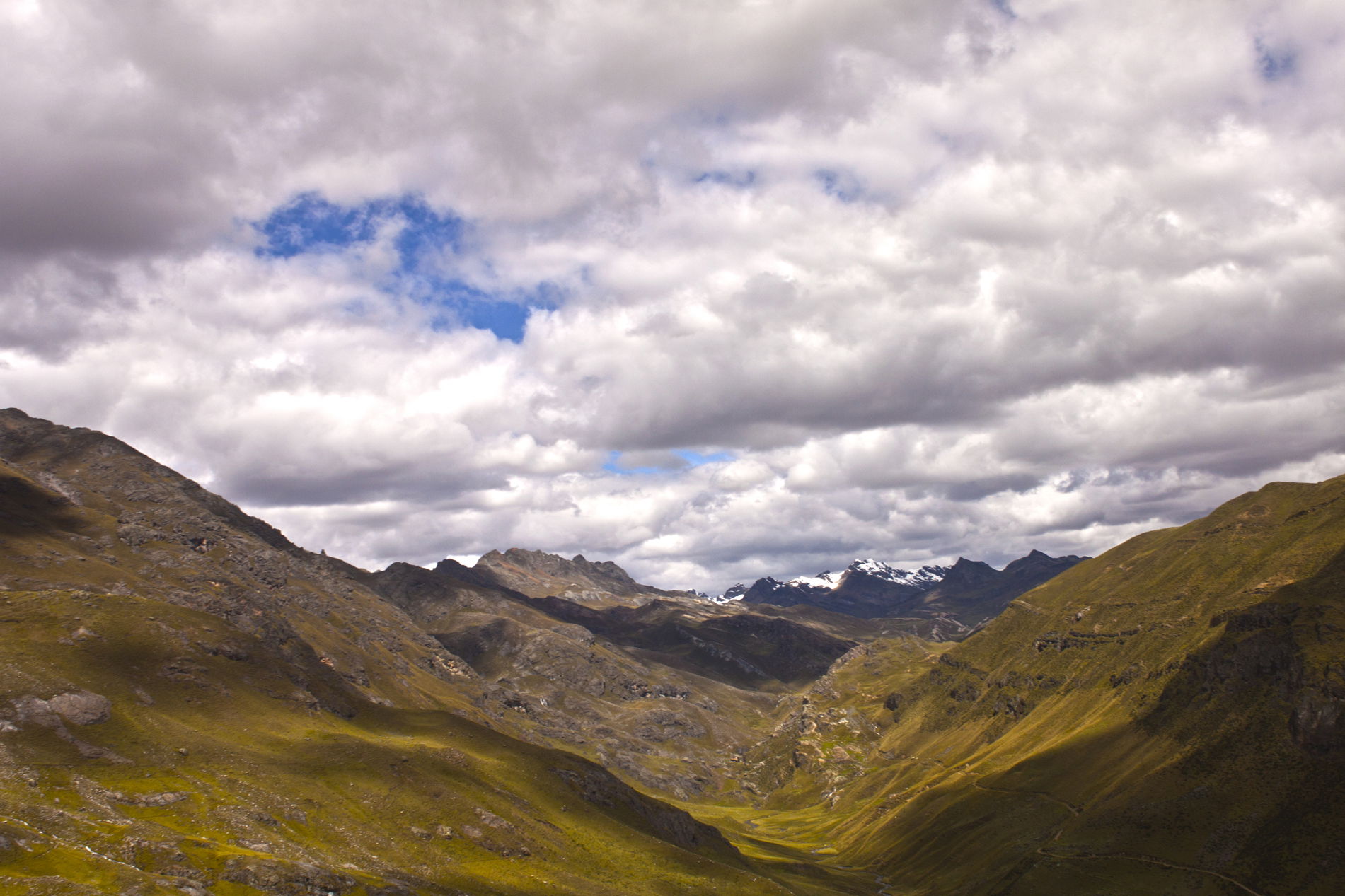 Cordillera de la Viuda, por Guillermo Cardenas