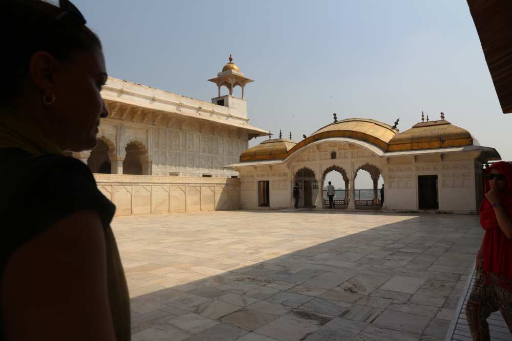 Mezquita de Moti Masjid, por Marilo Marb