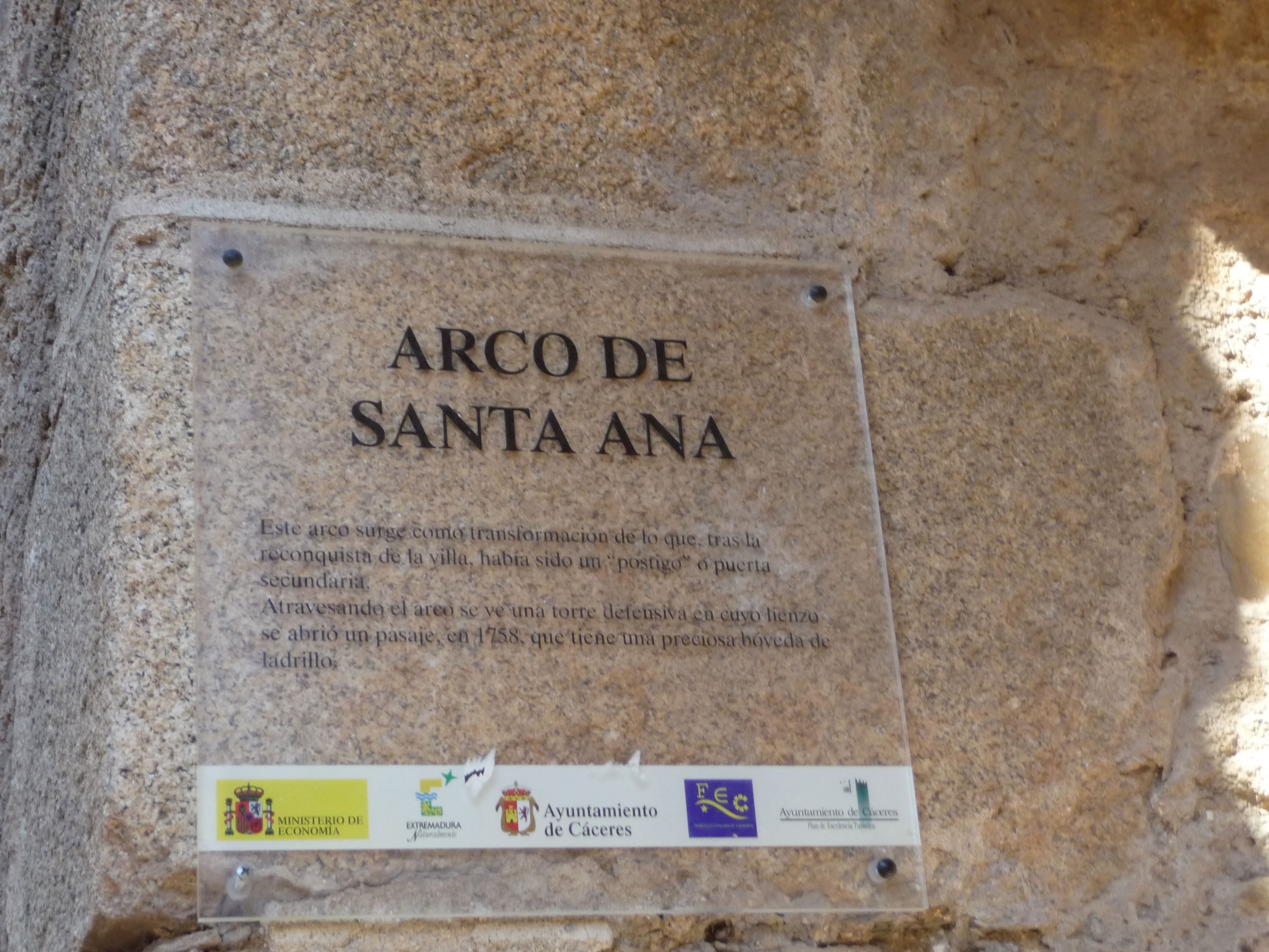 Arco de Santa Ana, por Nuria G