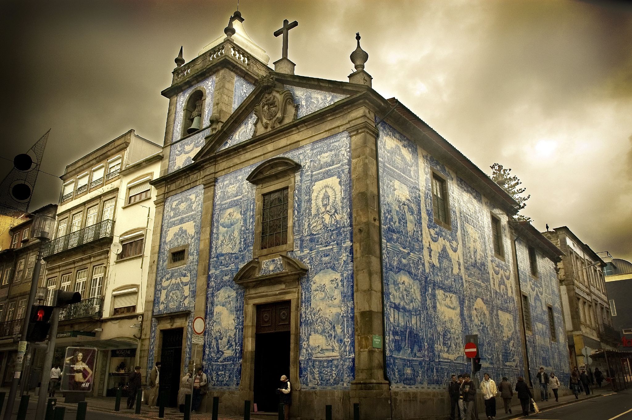 Iglesias de Oporto: un viaje por arte, historia y espiritualidad