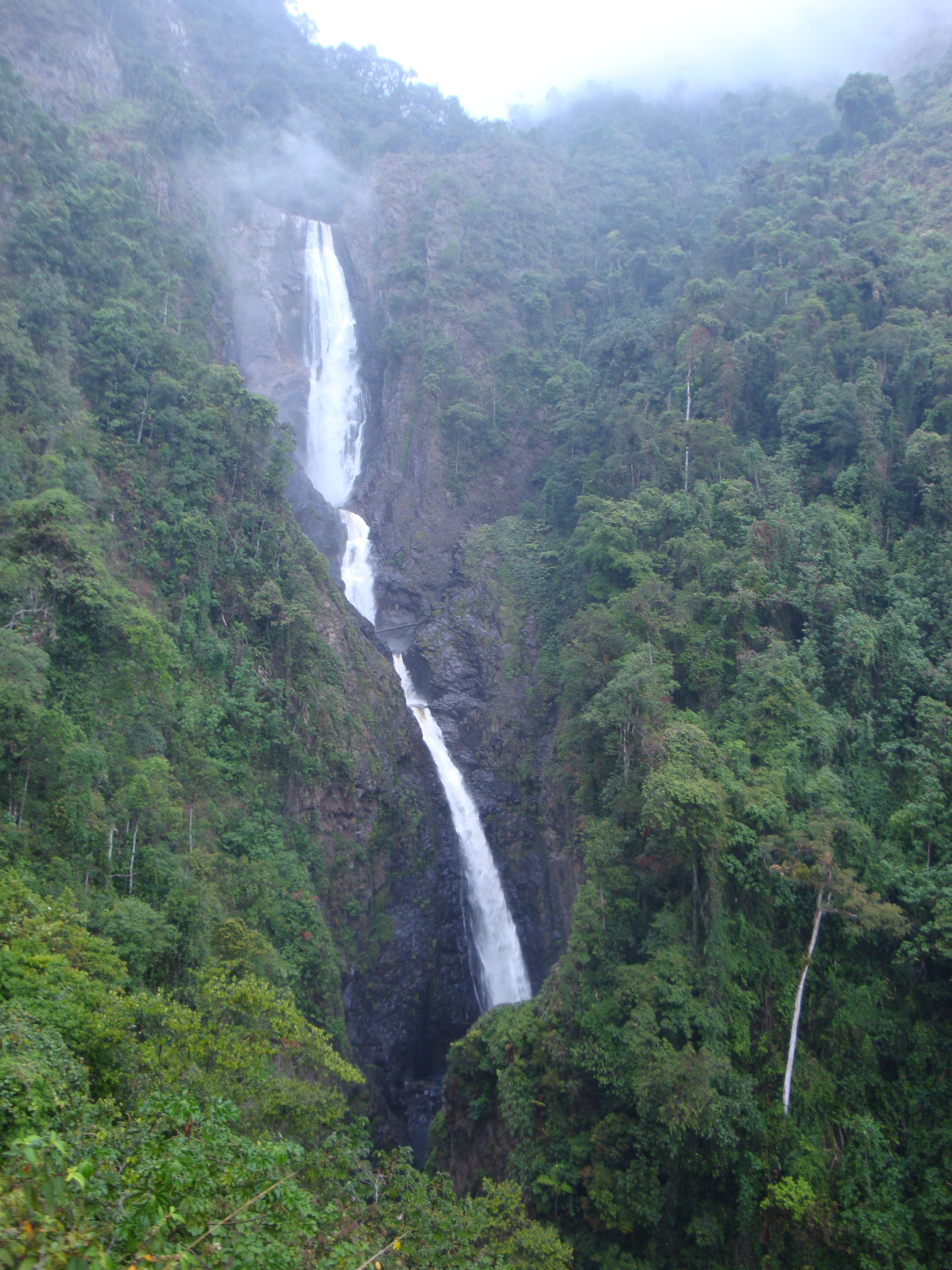 Salto de los Bordones, por Sabine Isambert