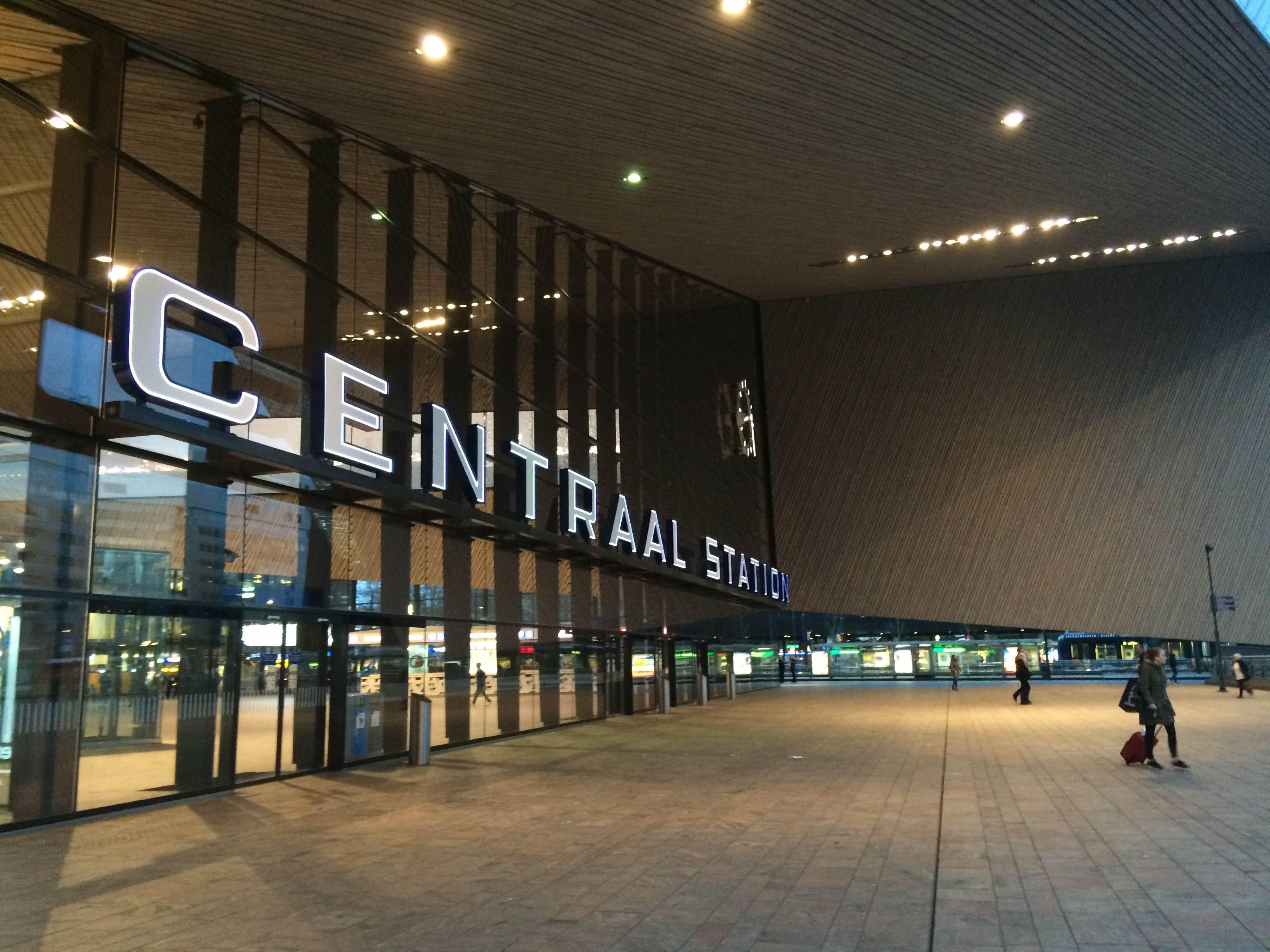 Estación Central, por Vicente Mateo Vercher