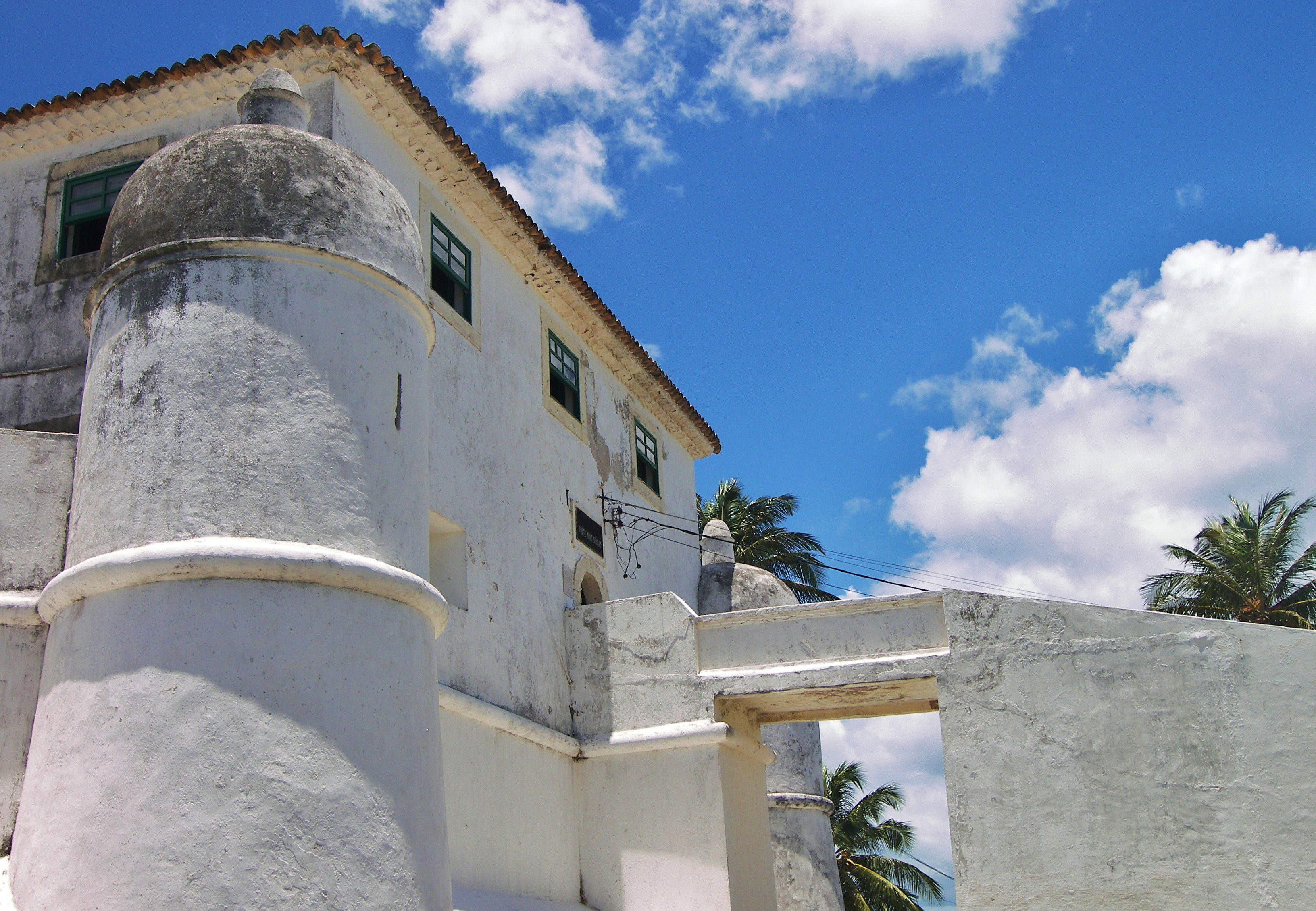 Monte Serrat, por Renata Werneck