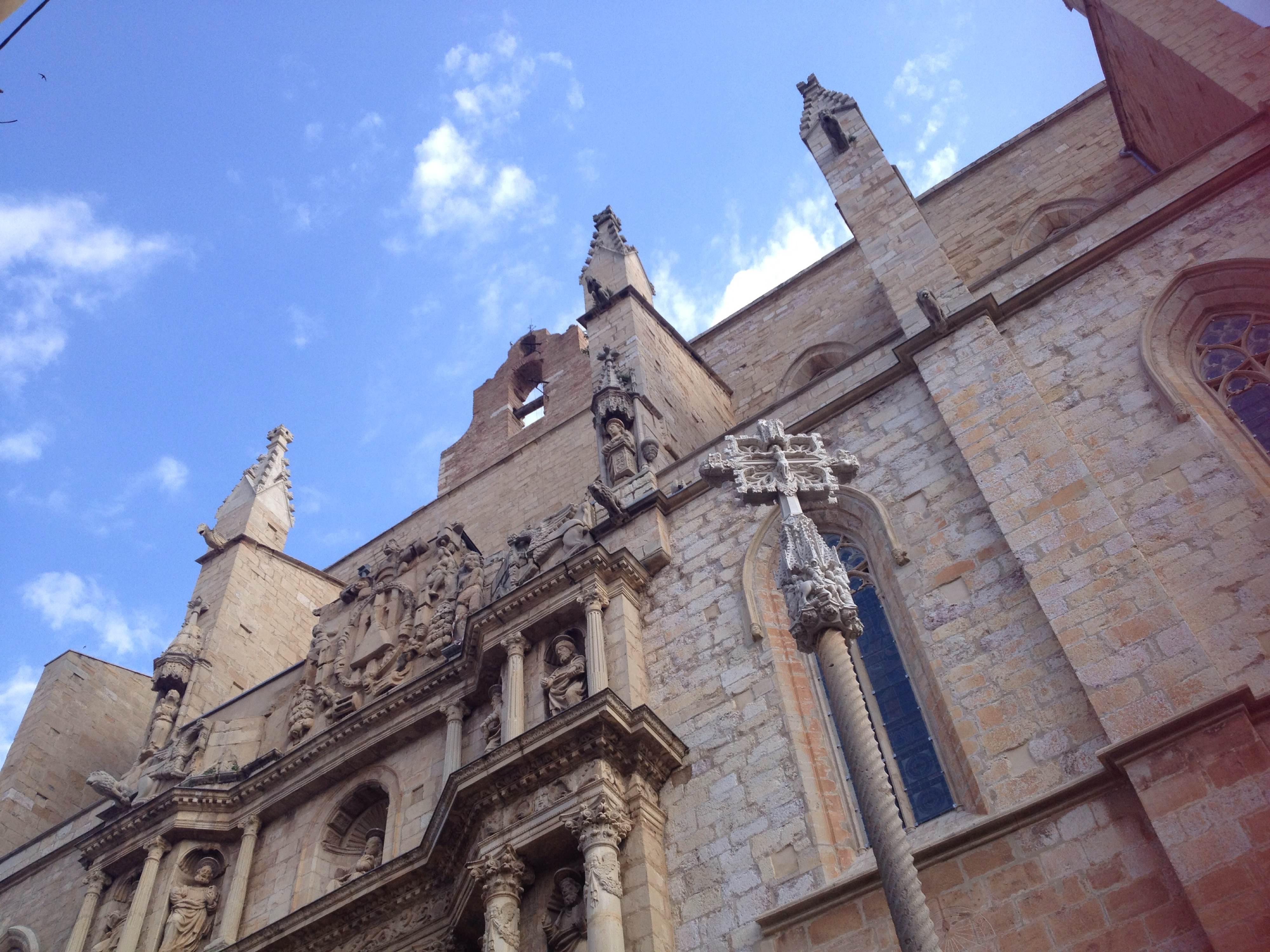 Iglesia de Santa María, por Cristina E Lozano