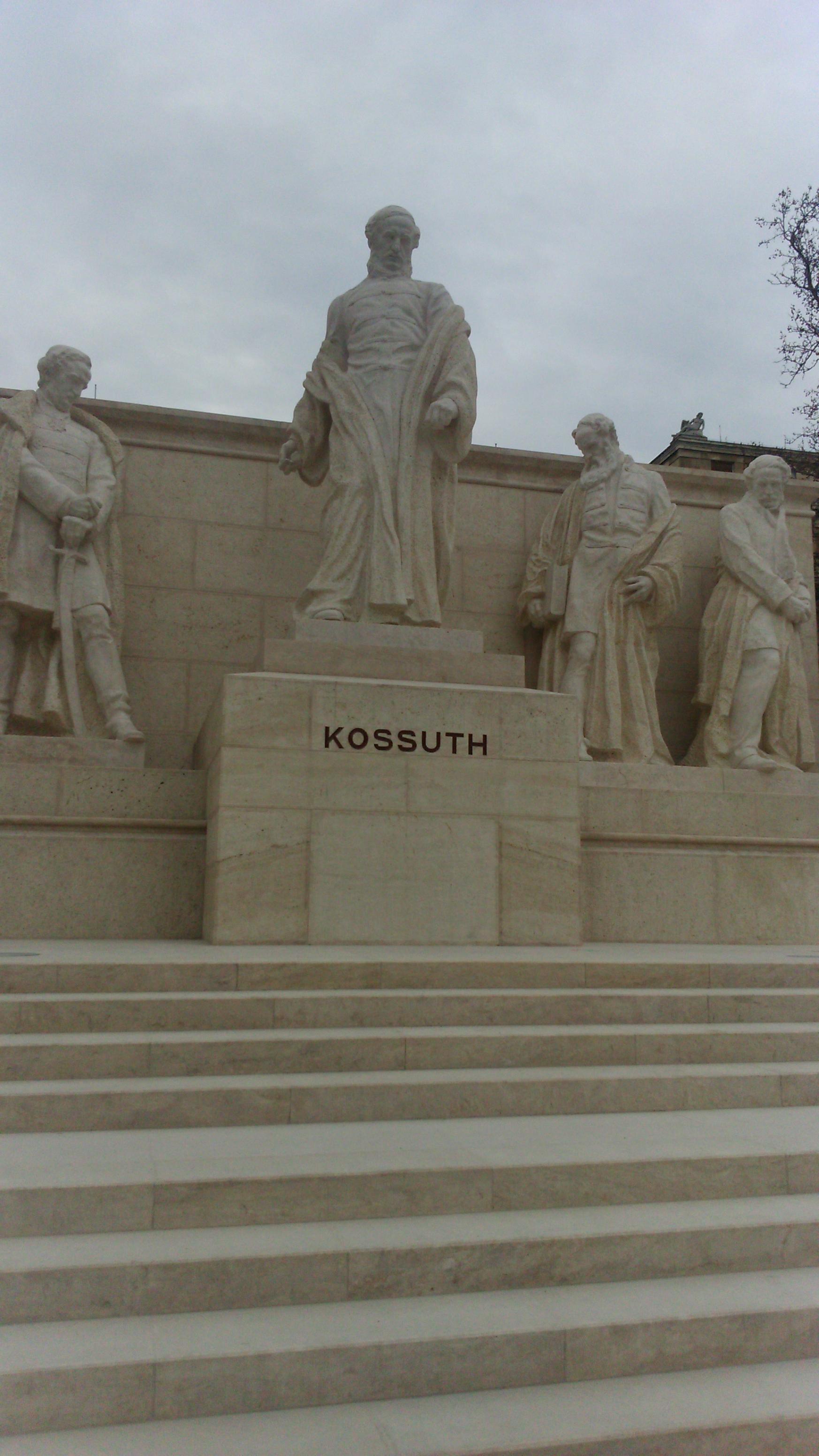 Monumento a Kossuth, por María José Morr
