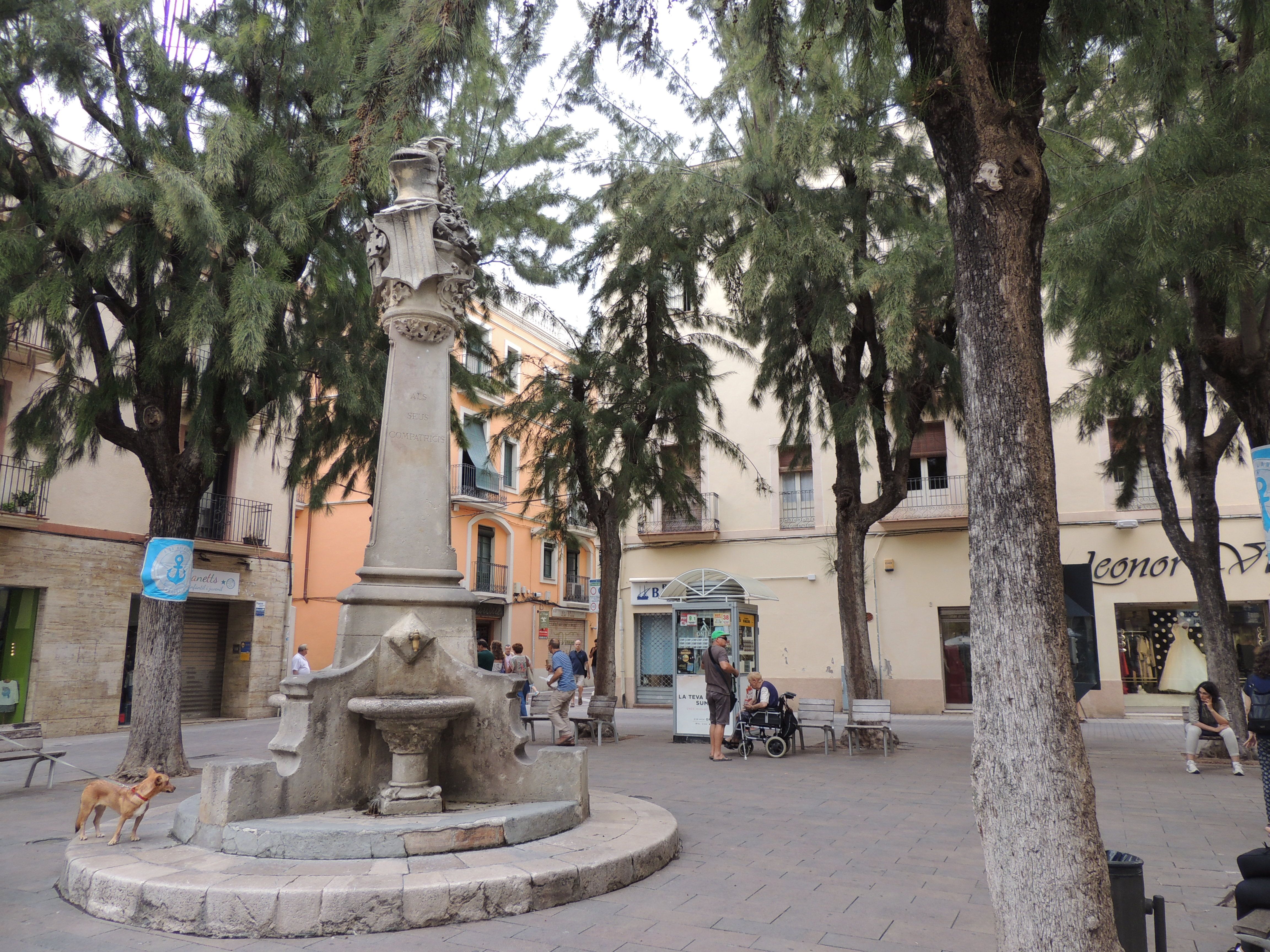 Plaza De Soler i Gustems, por Dónde vamos Eva