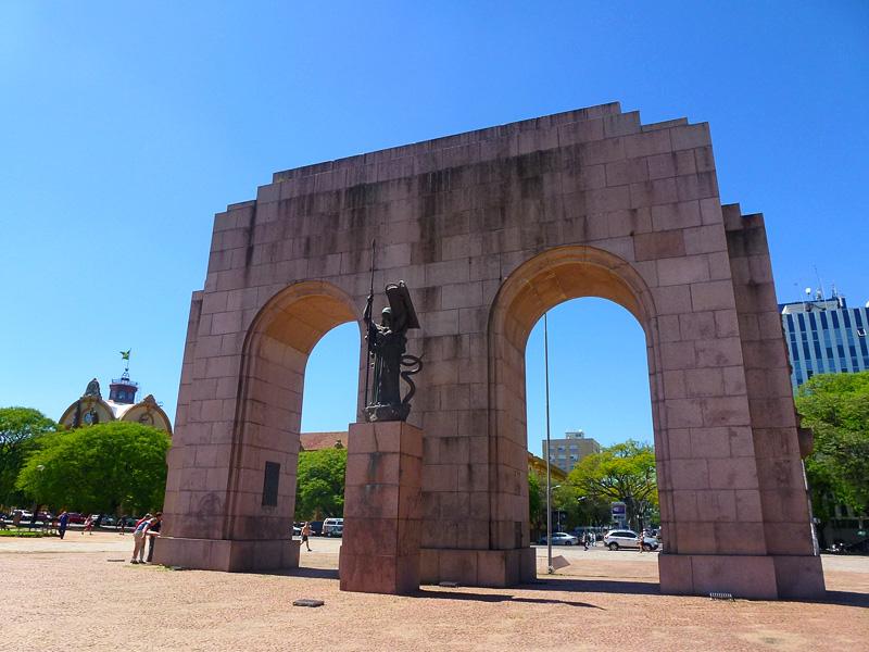 Monumento ao Expedicionário, por Luise GP