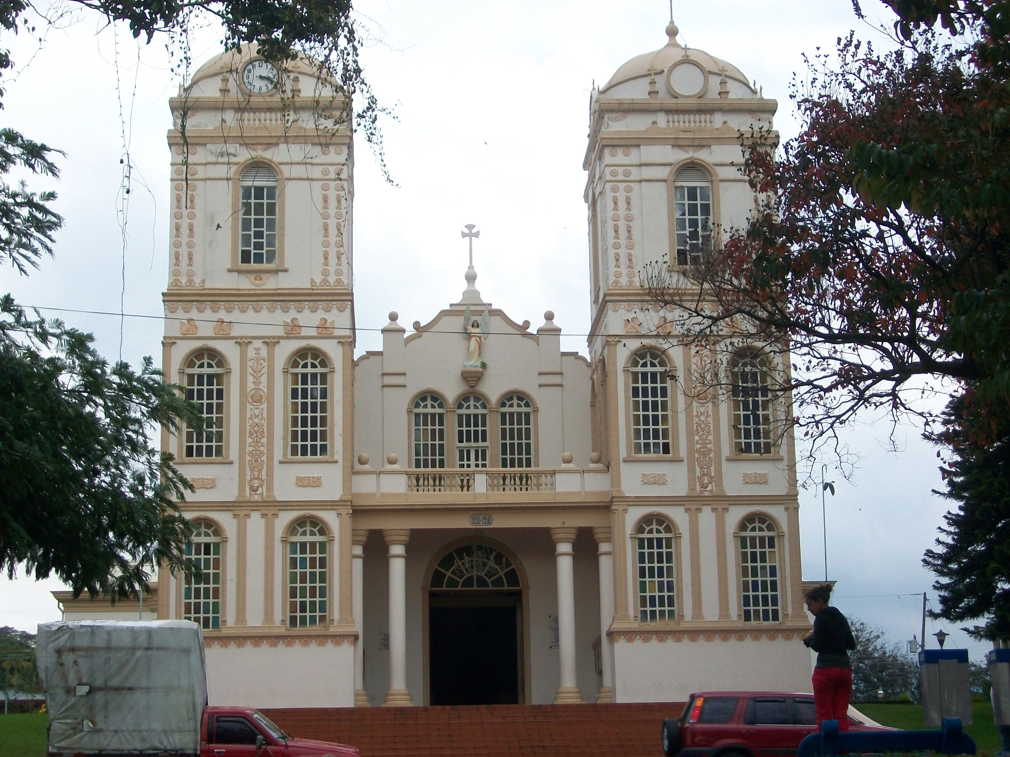 La iglesia de Sarchi, por Coline