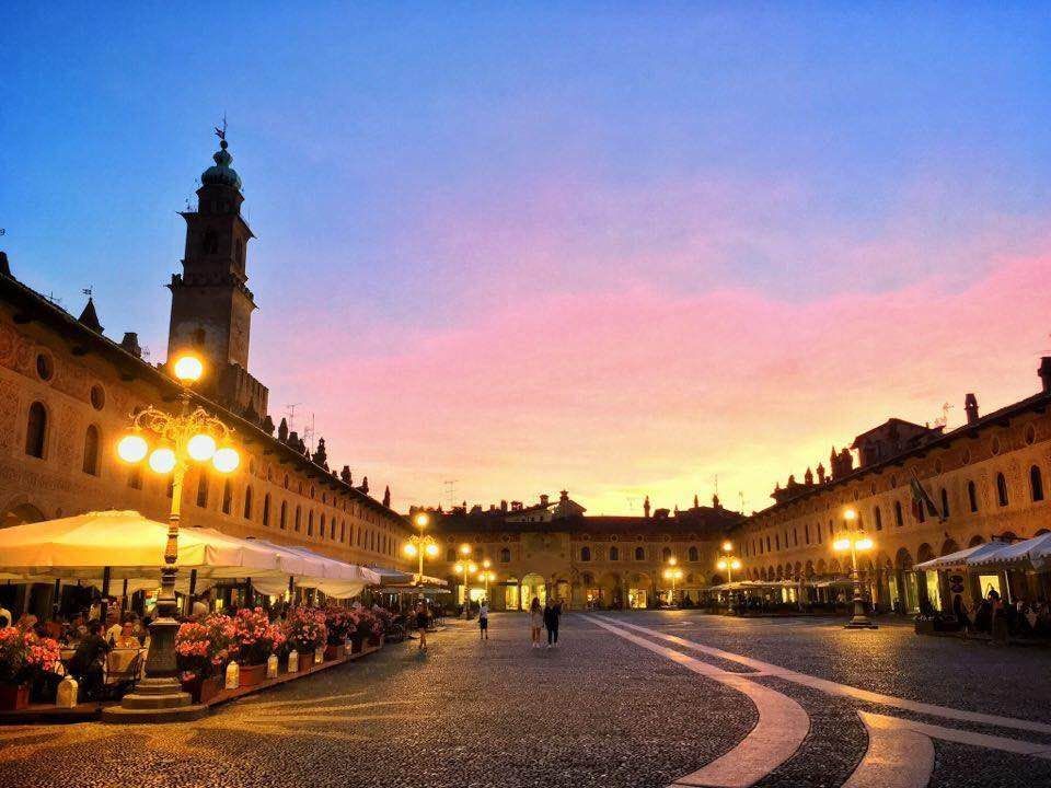 Vigevano, por Chiara Gru