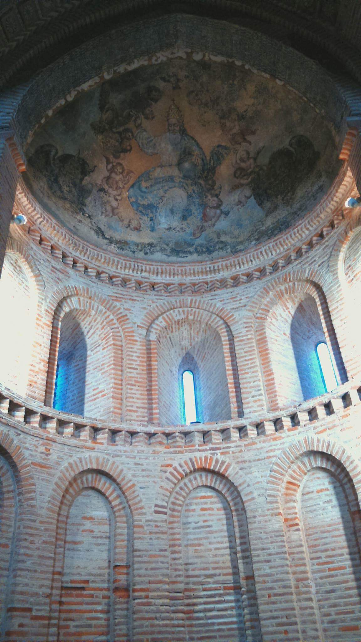 Iglesia de San Salvador de los Caballeros - Museo de escultura medieval, por Alberto Sifuentes Giraldo