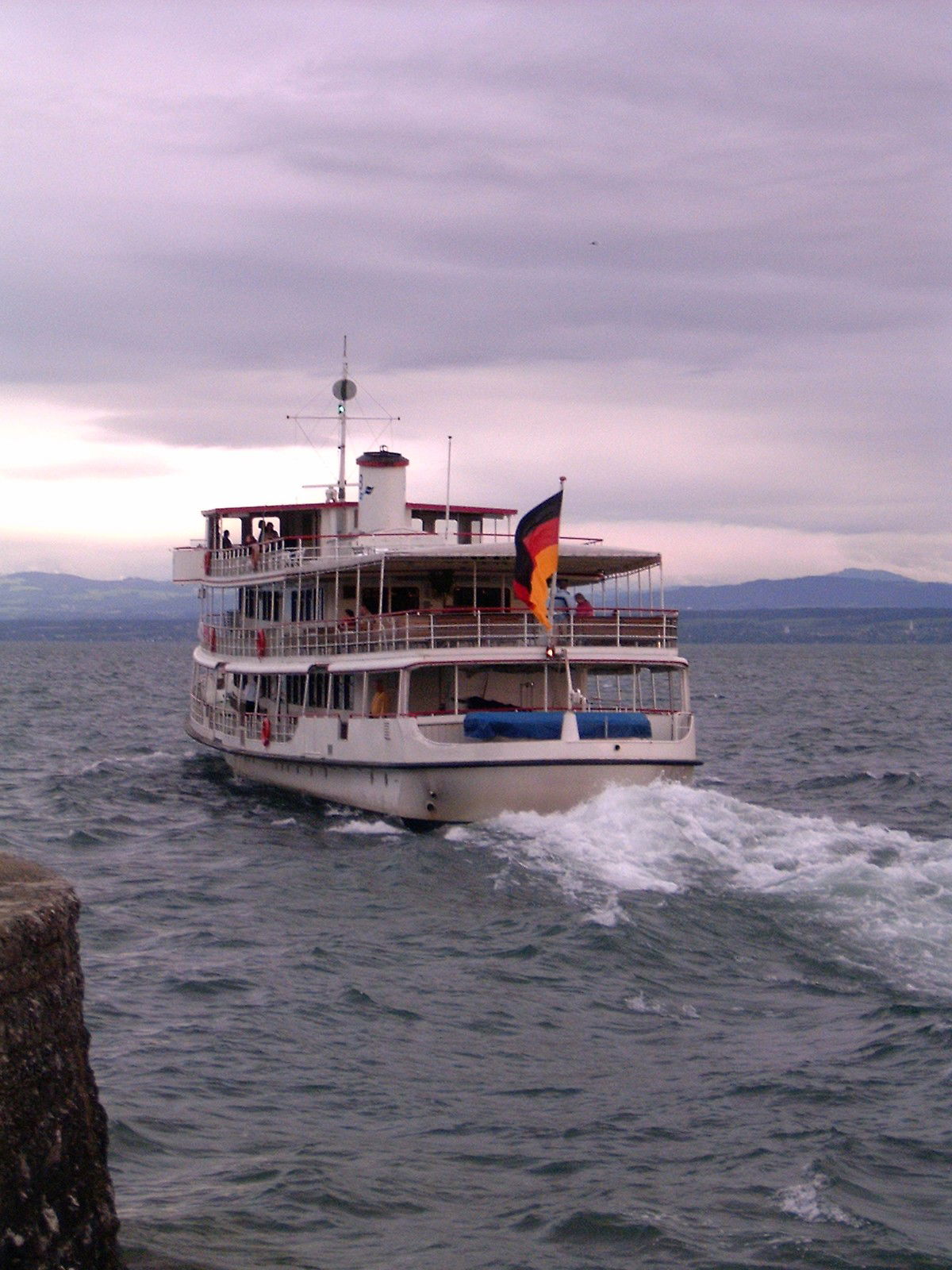 Meersburg am Bodensee, por pebbles73