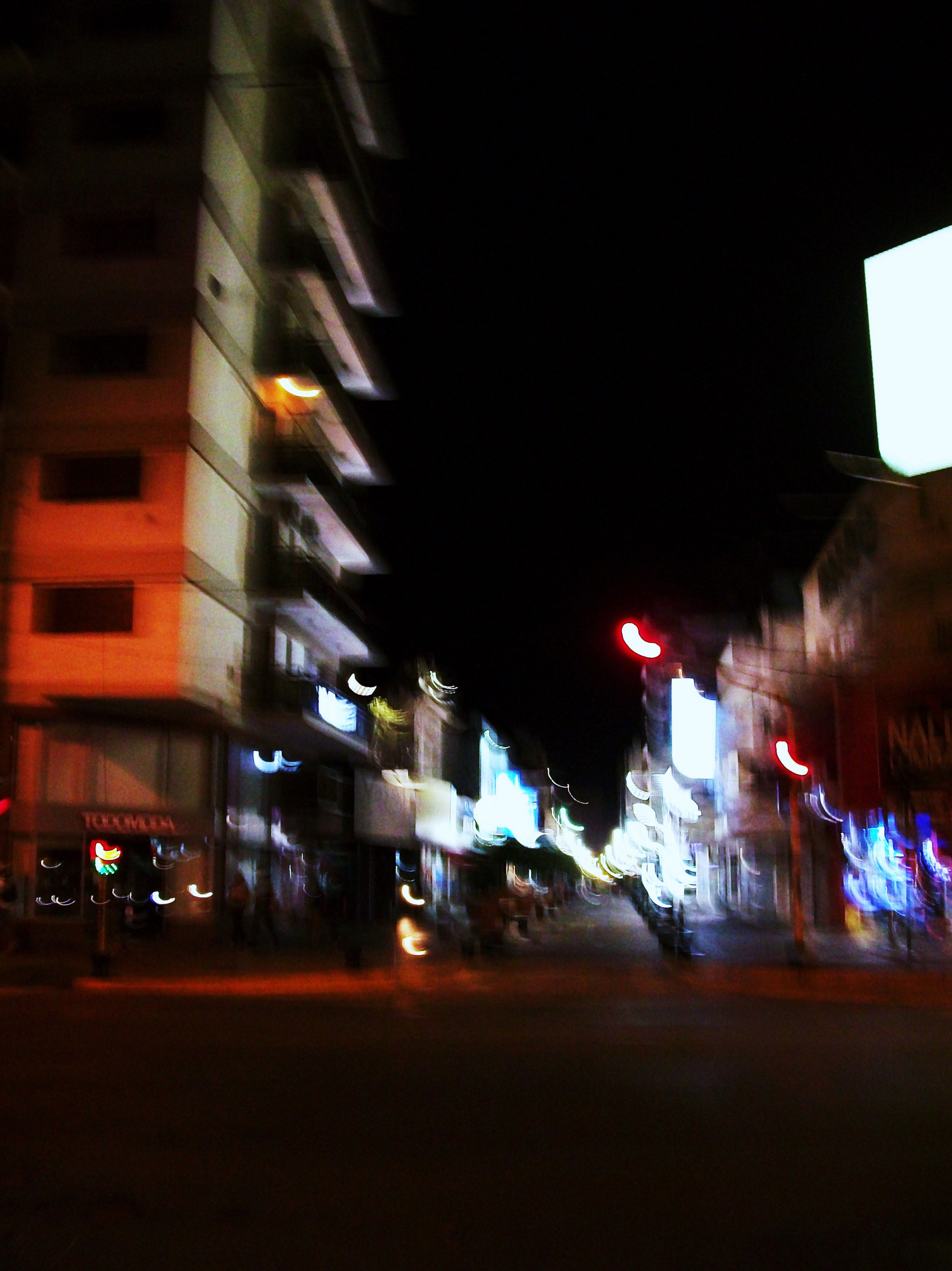 Peatonal San Nicolás de noche, por MELITHA  BLASCO