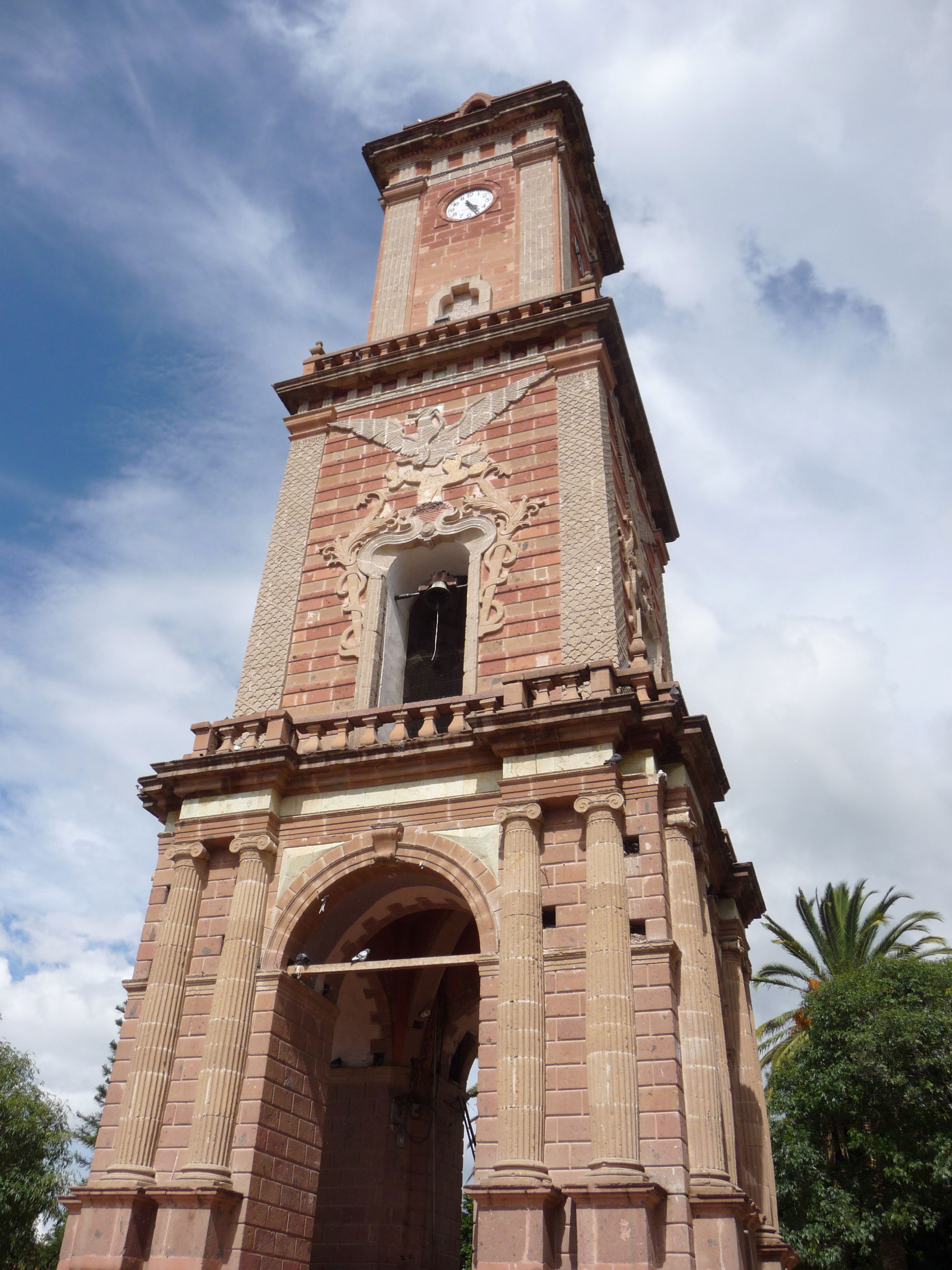 Torreón, por albertos