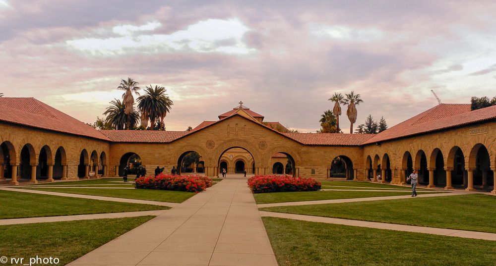 Universidad Stanford, por Rafael Vilches