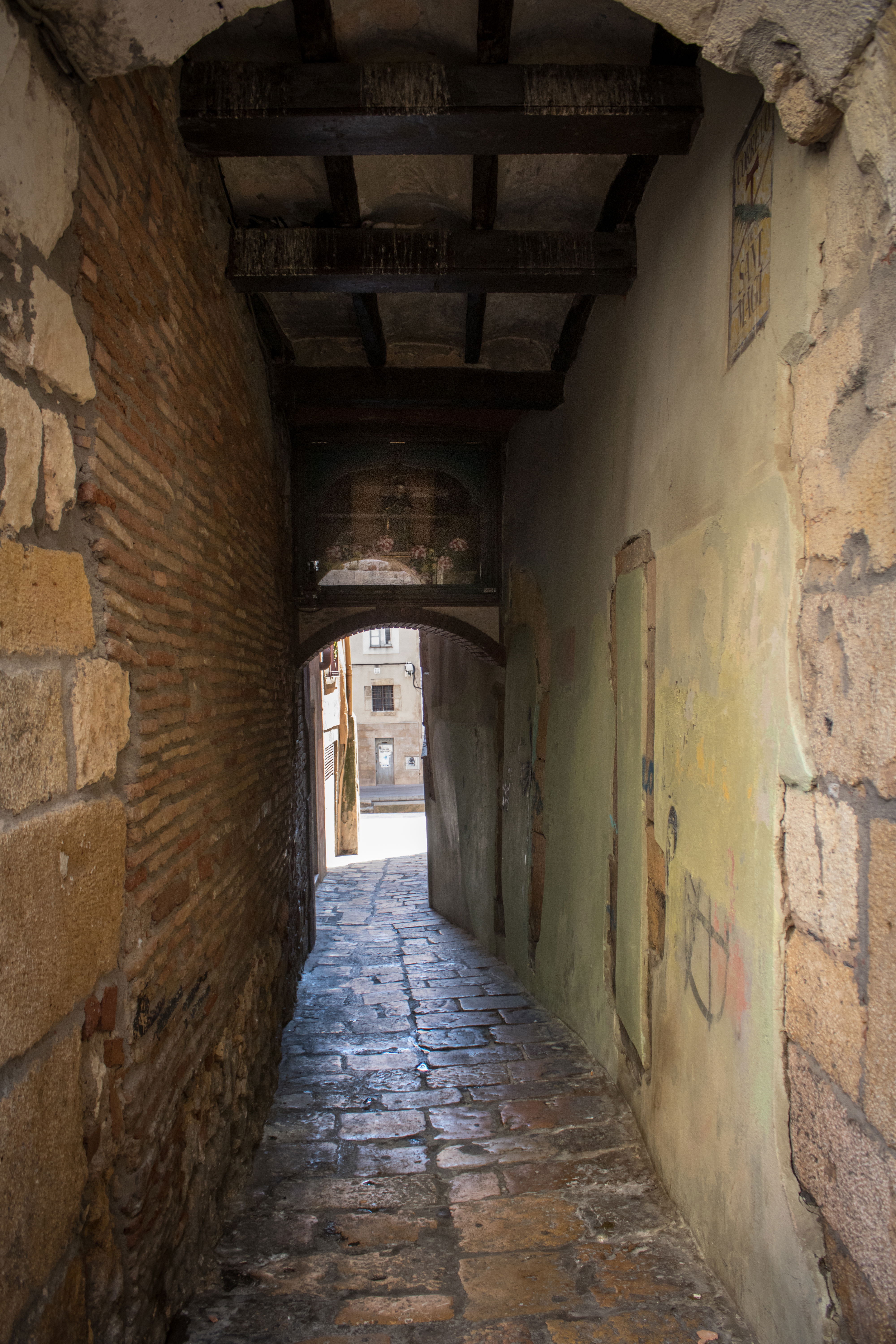 Calles en Tarragona que evocan historia y encanto en cada paso