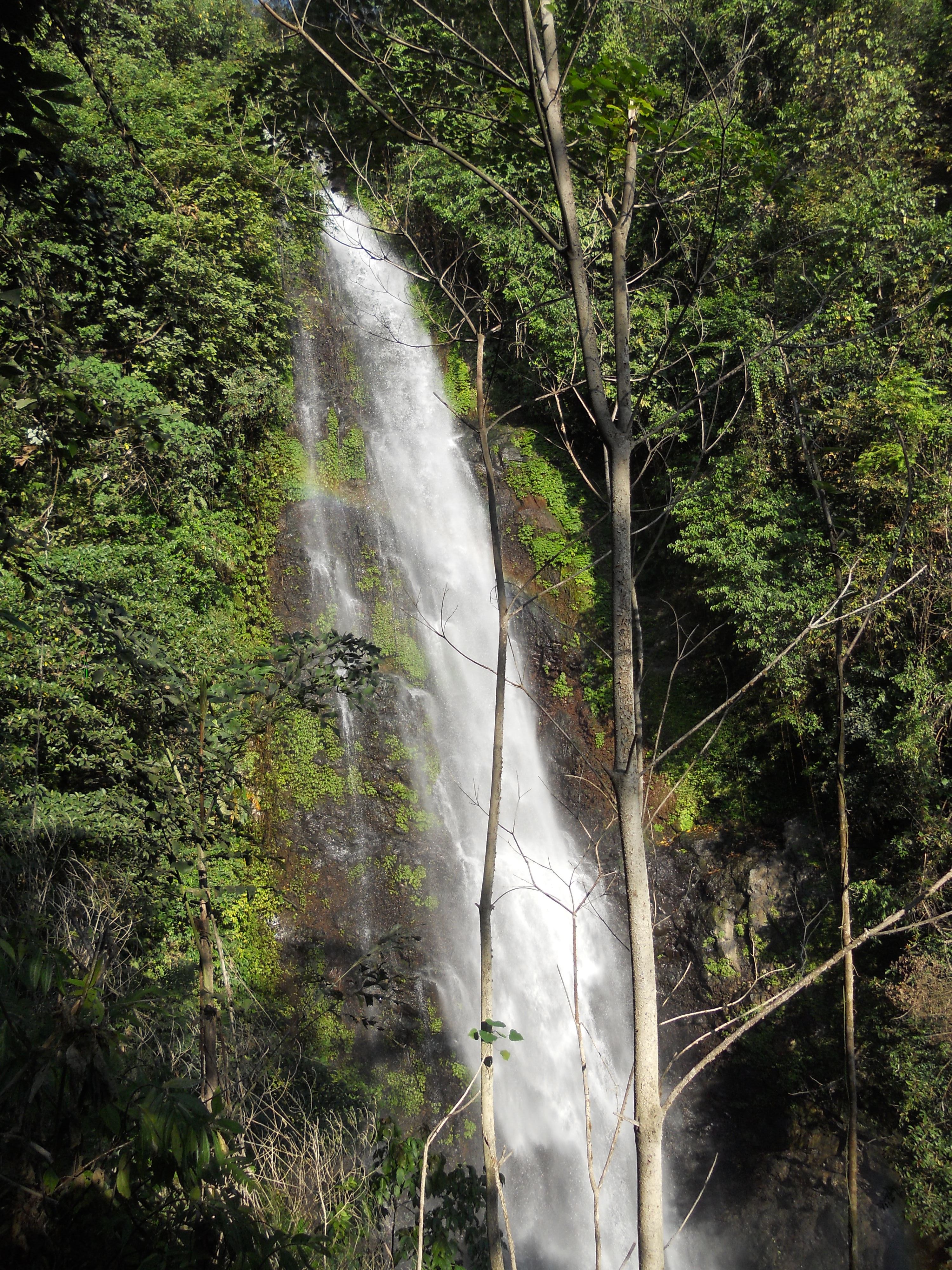 Cascadas, por Coline