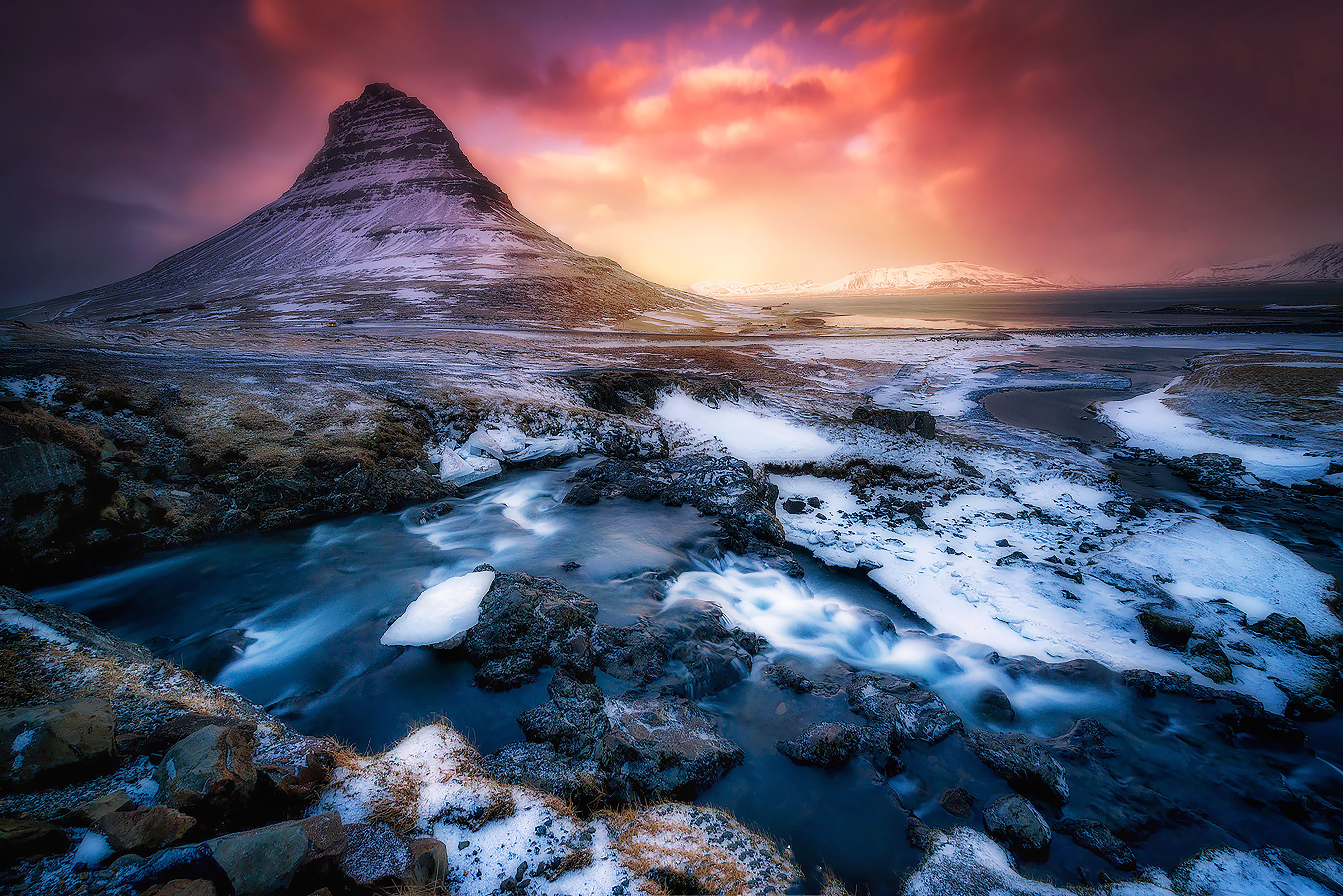 Kirkjufell Mountain, por Alfonso Maseda Varela