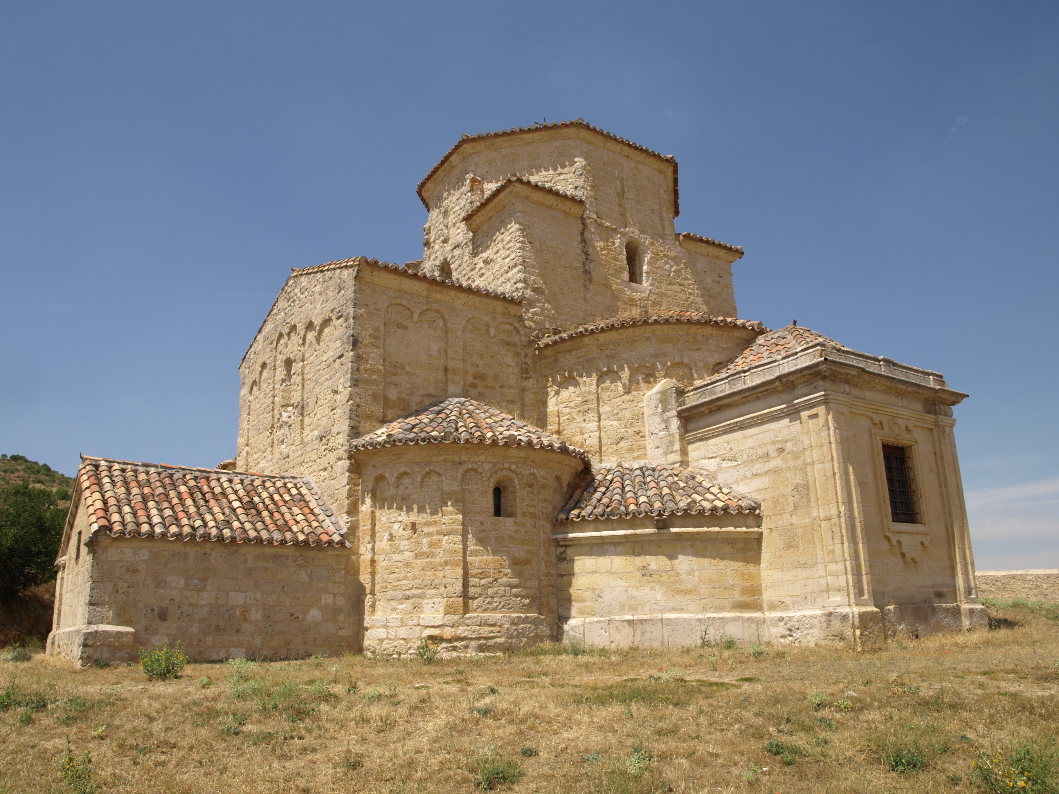 Iglesias en Urueña: un recorrido por su patrimonio espiritual y cultural