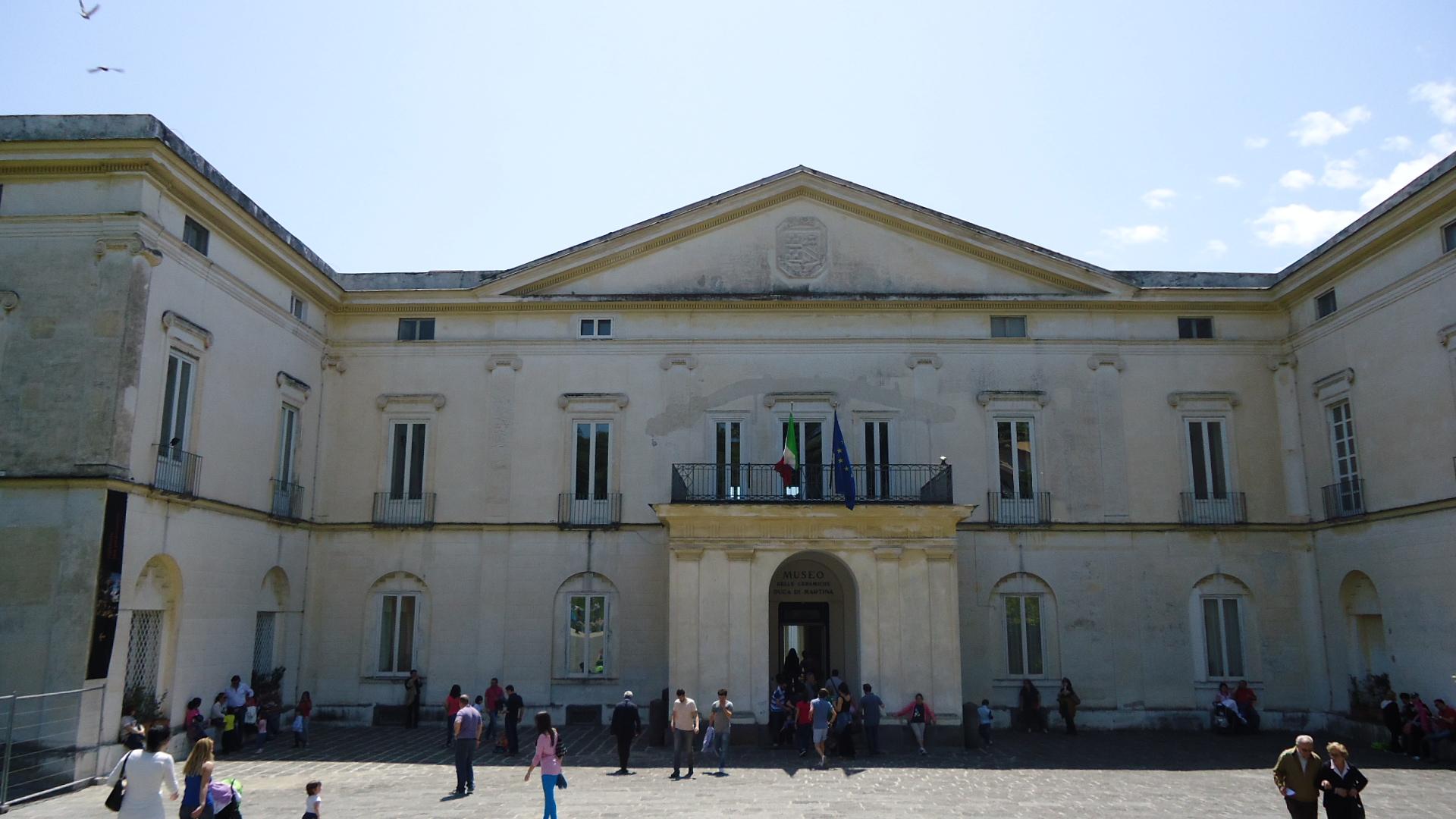 Museo Nacional de la cerámica Duca di Martina, por Alessandra Guaglianone