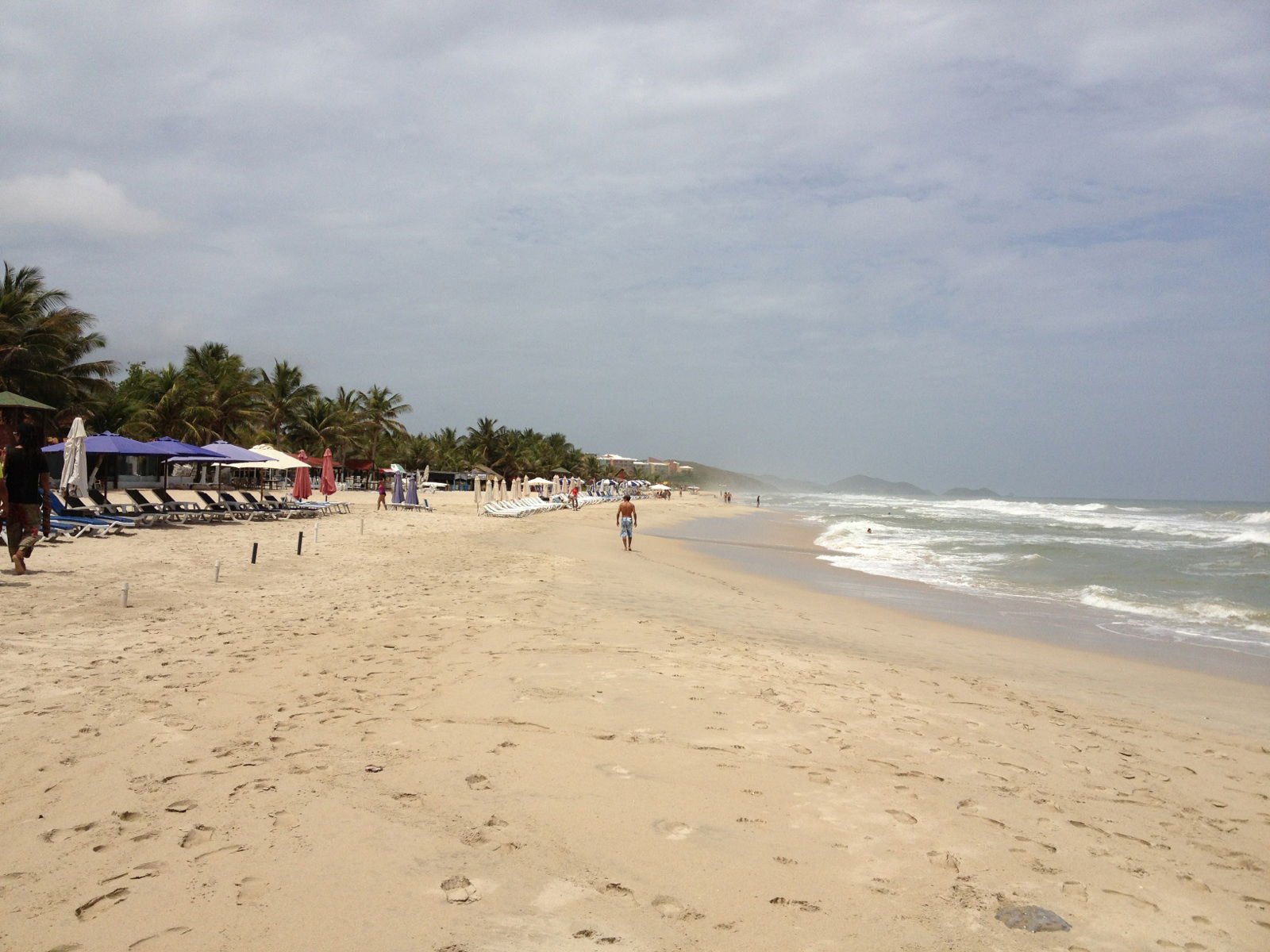 Playa Parguito, por rebeca martini