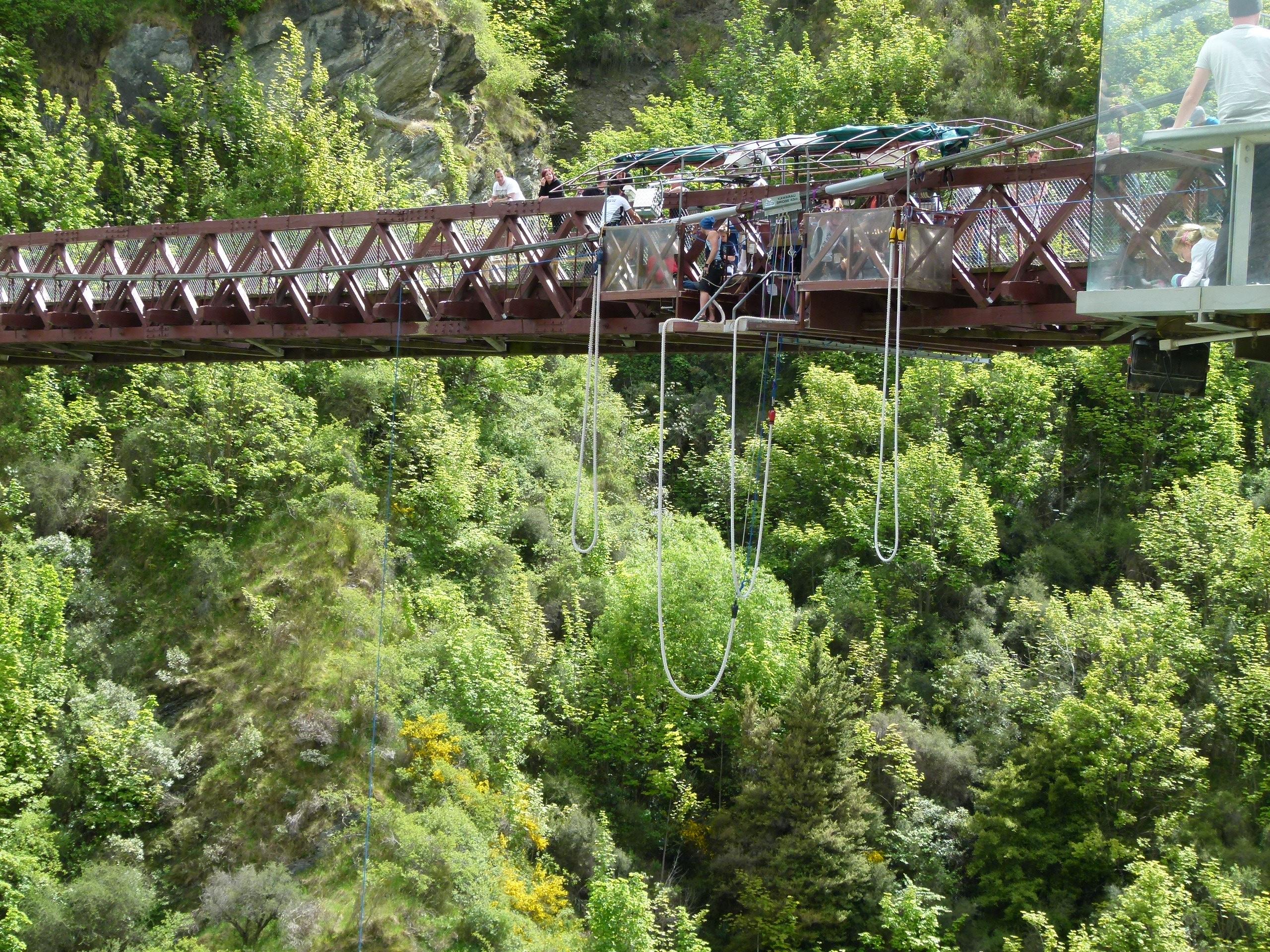 Puente en suspensión Kawarau Gorge, por Fernanda C. de Souza