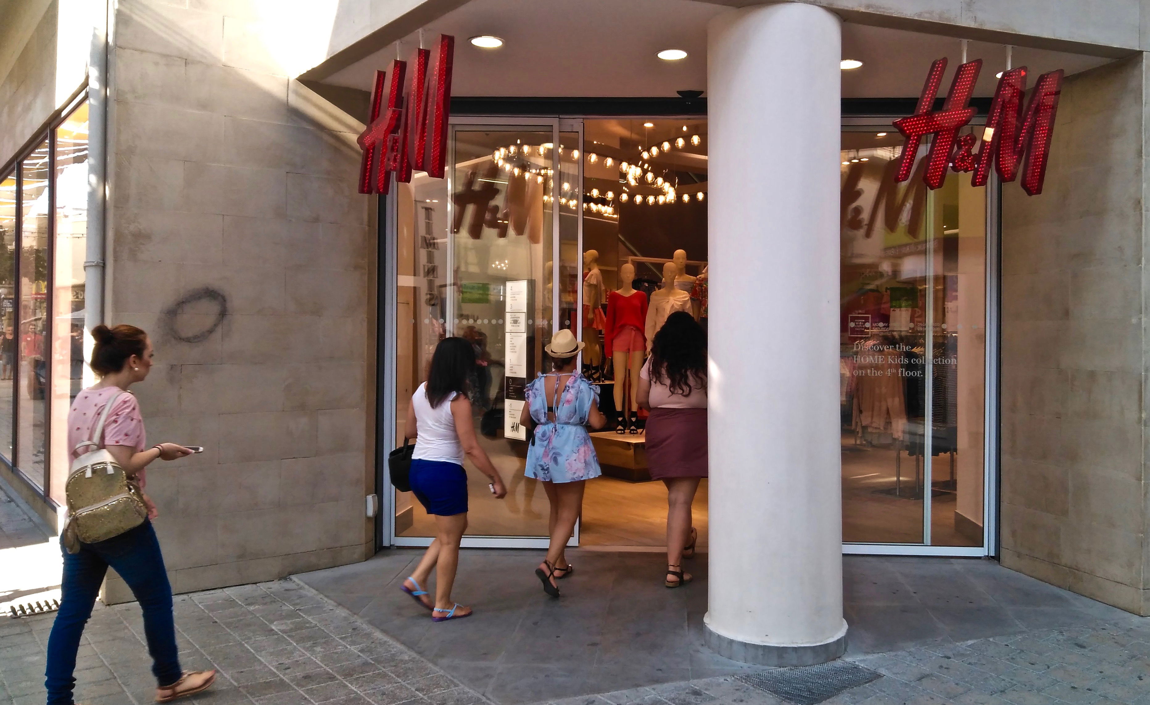 Compras en Nicosia: un recorrido por tesoros y delicias locales