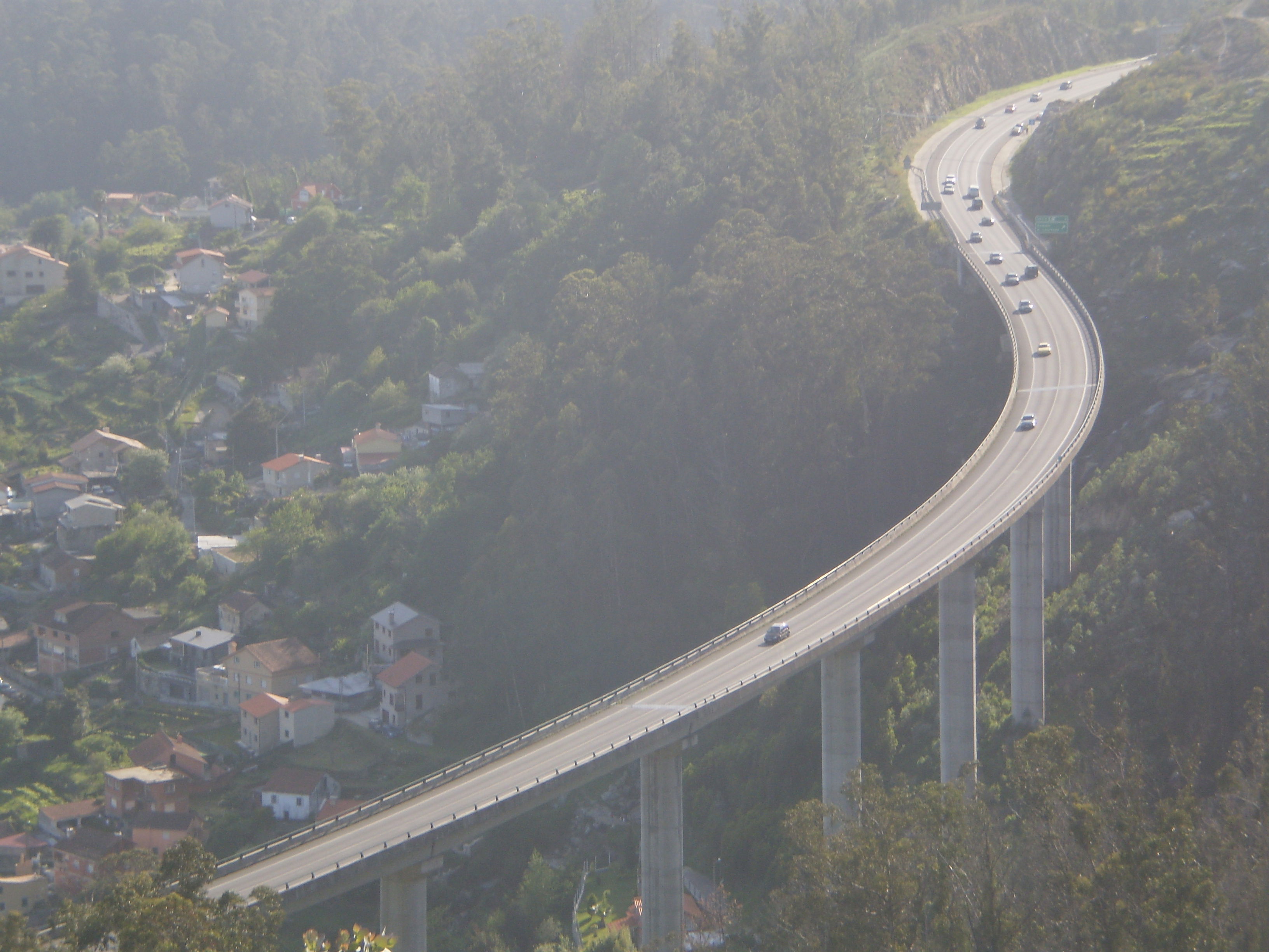 Rutas en Cangas para explorar paisajes y cultura sin igual