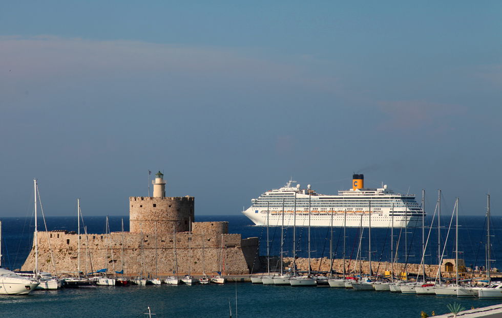 Puerto de Acandia, por GERARD DECQ