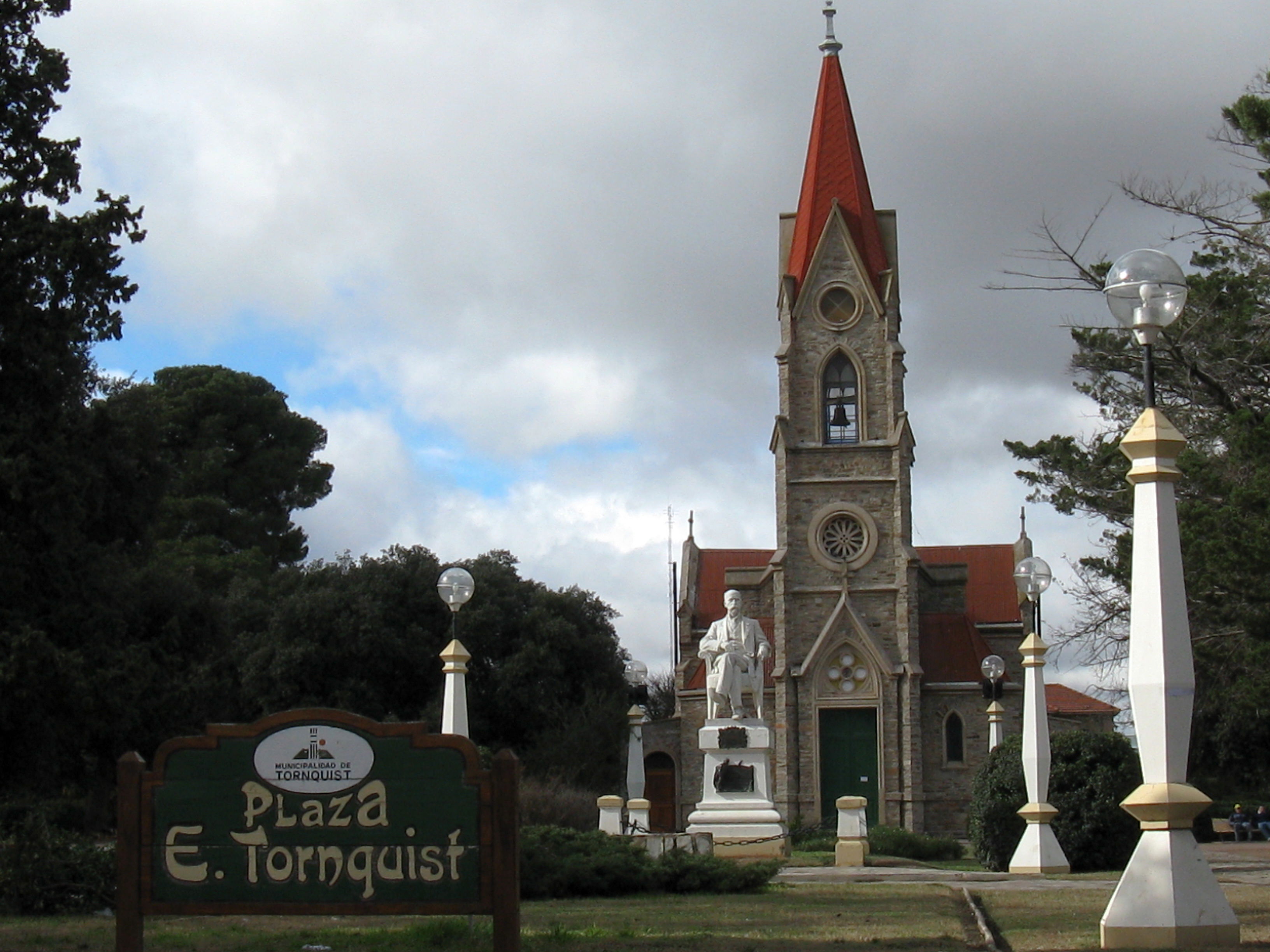 Plaza Ernesto Tornquist, por Flavia Ramos
