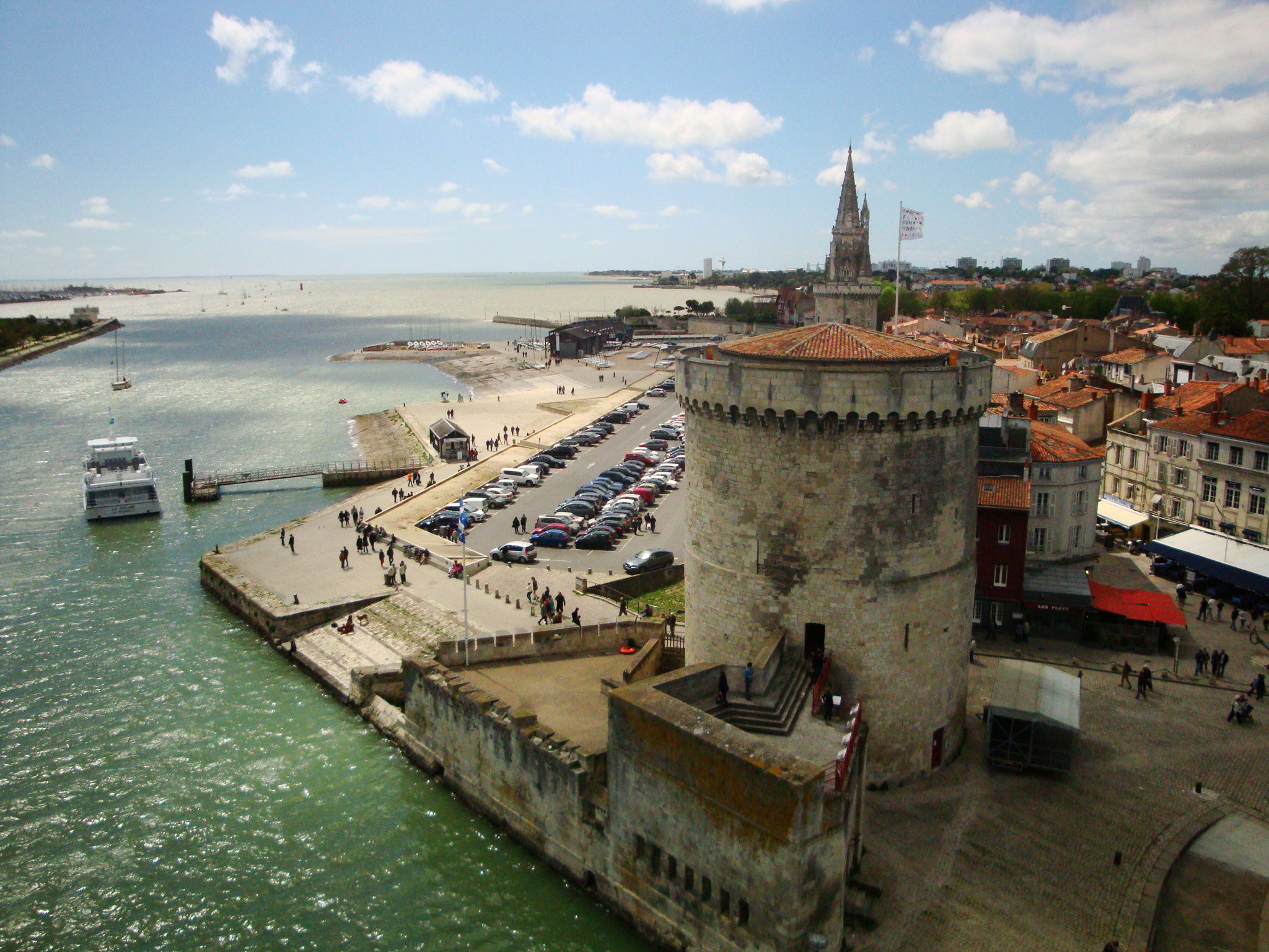 Torre de la Cadena, por Sacha