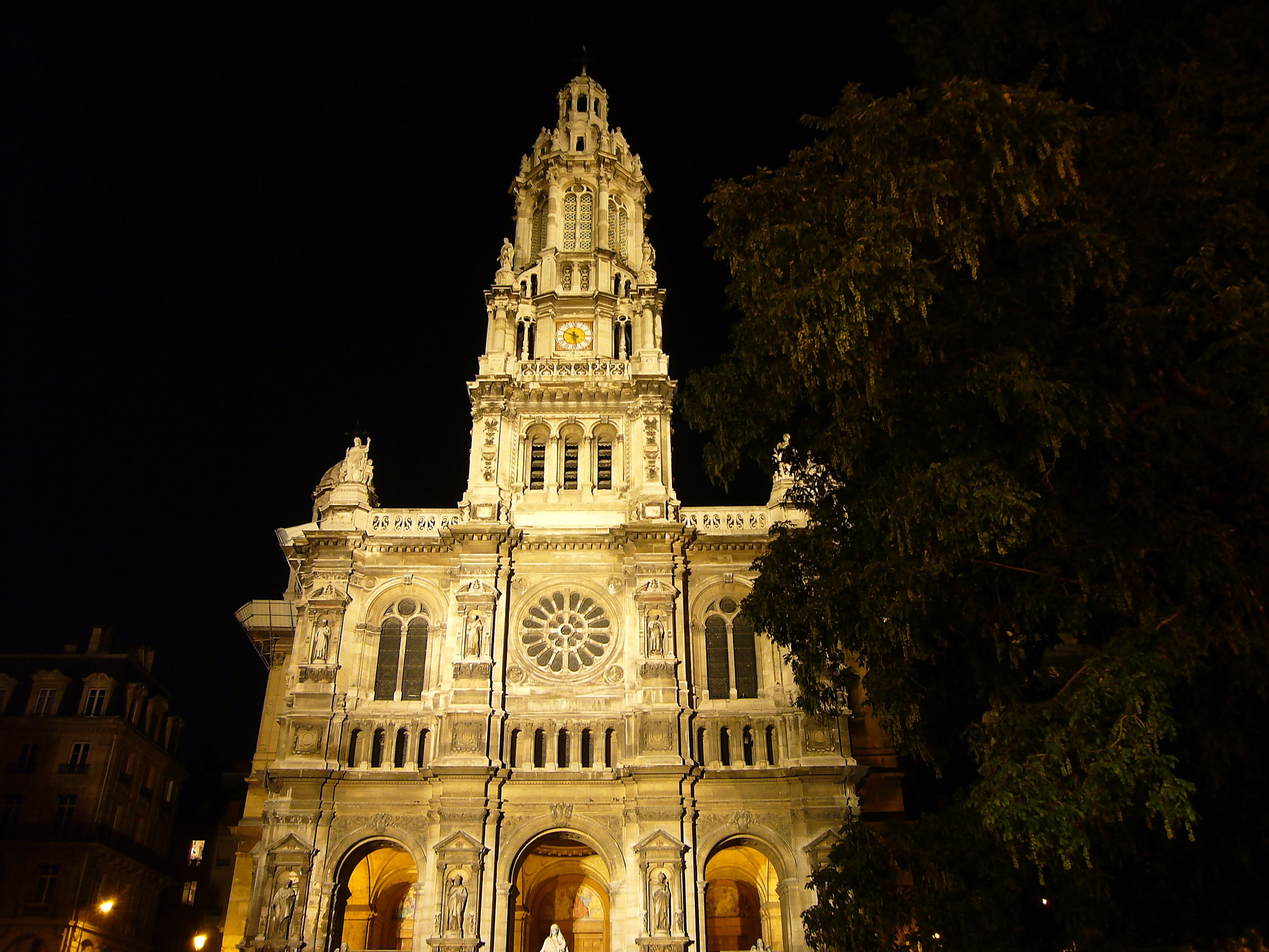 Iglesia de la Santa Trinidad de París, por Rodrigo Nieto
