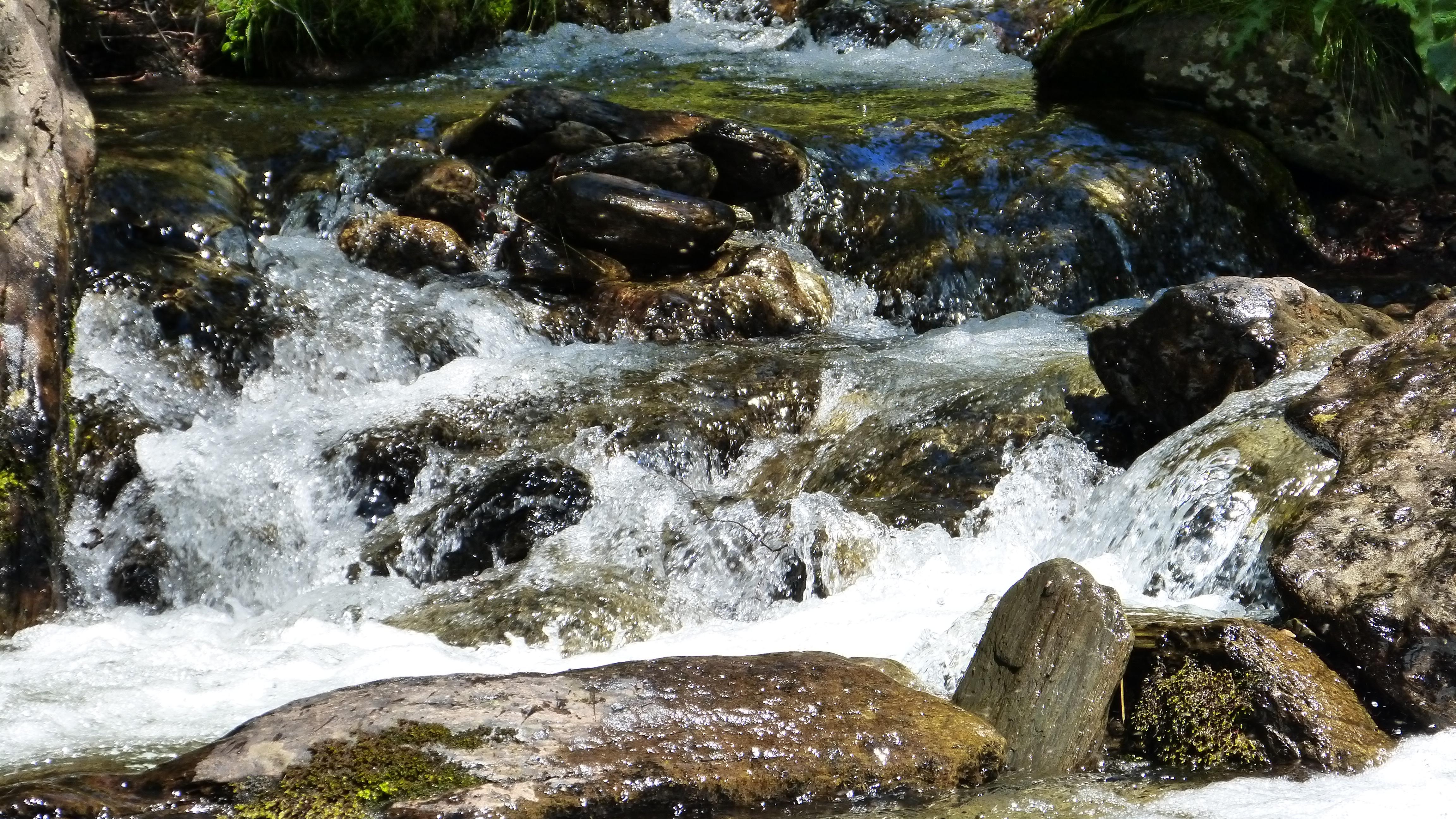 Río Rialb, por MundoXDescubrir