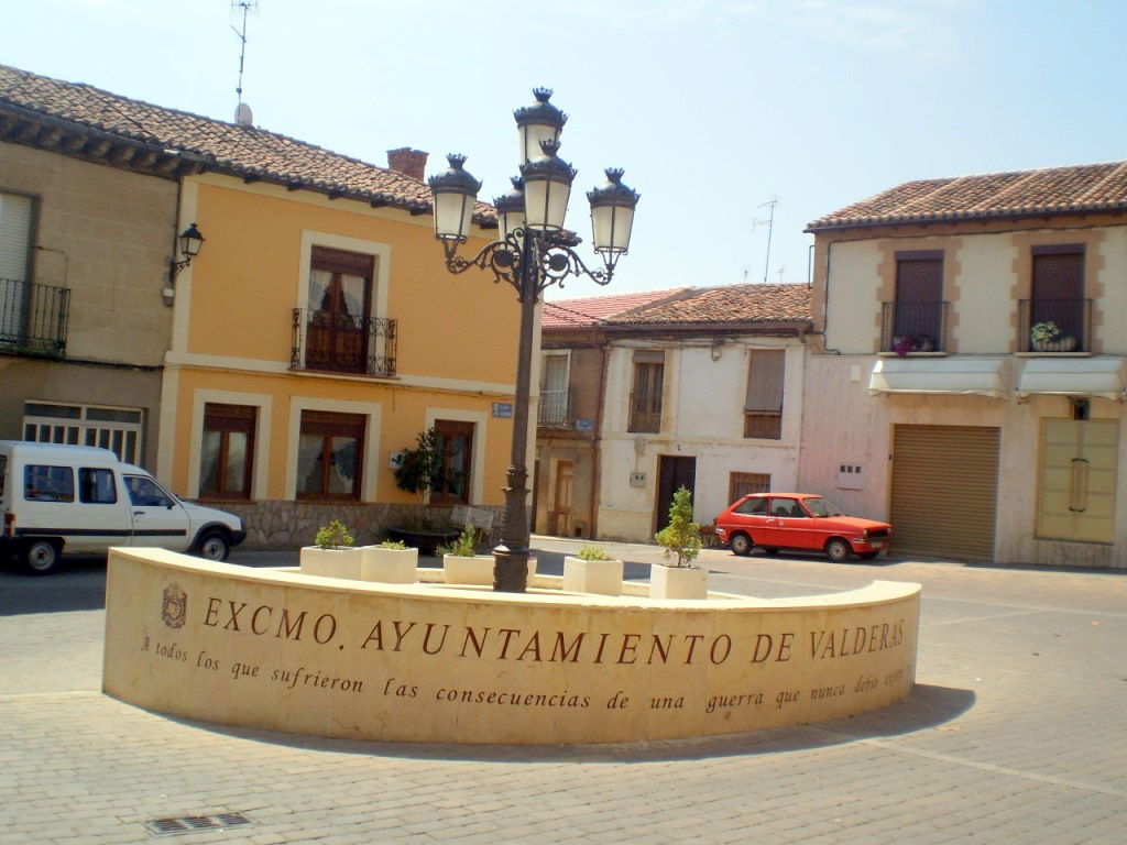 Monumento a los caídos, por Lala