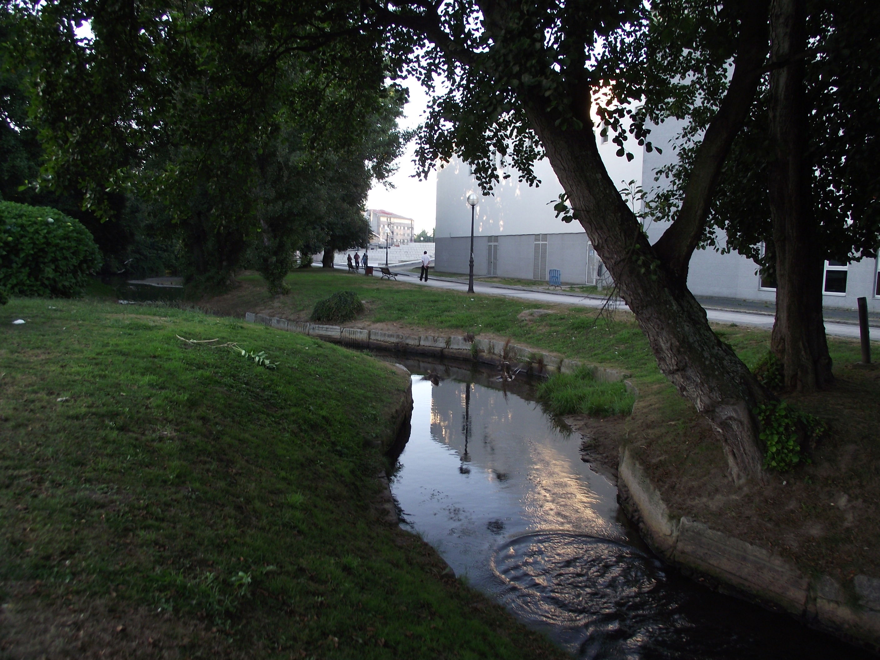 Paseo Fluvial de Arteixo, por BeaBurgos