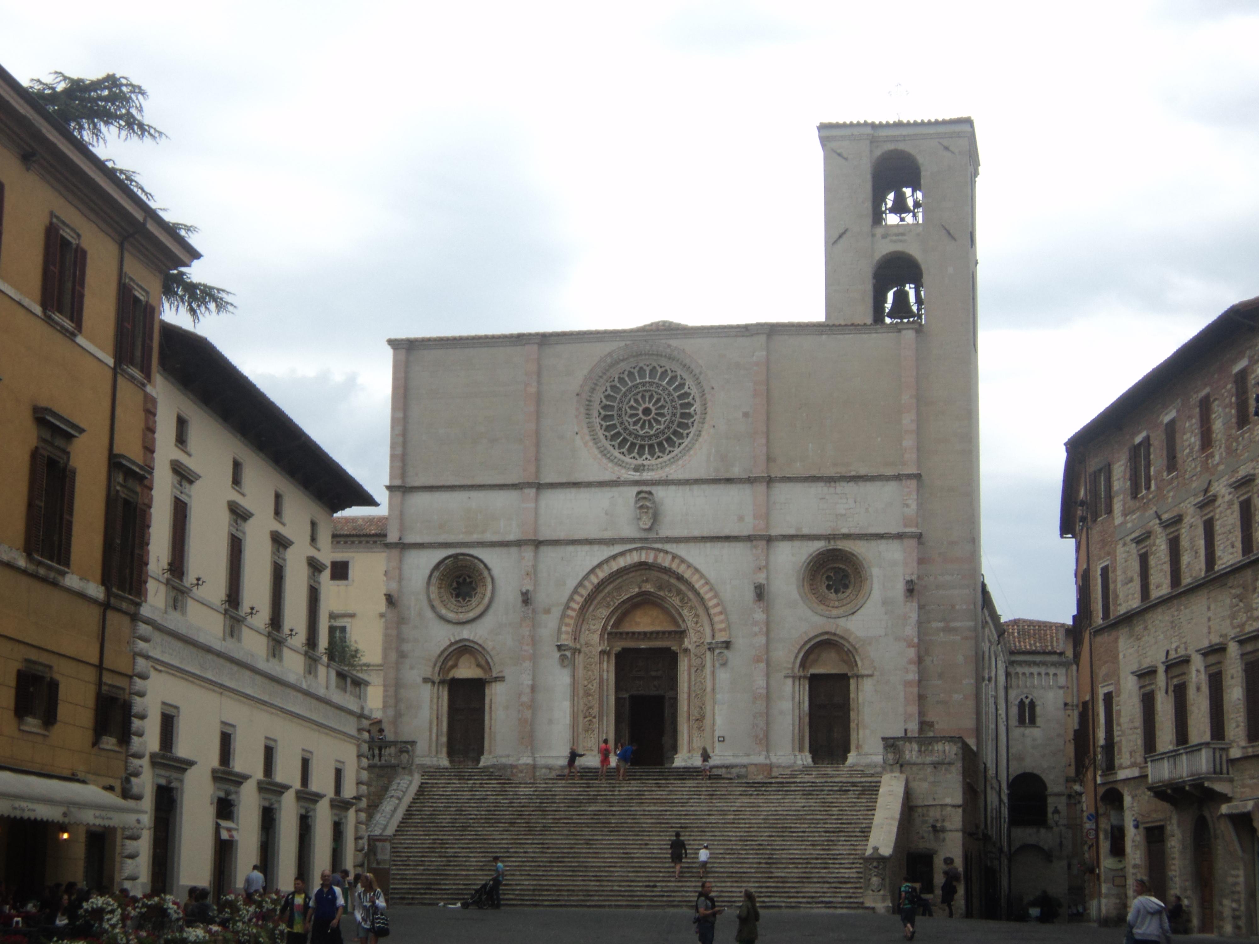 Todi, por Artemy Candon Gonzalez
