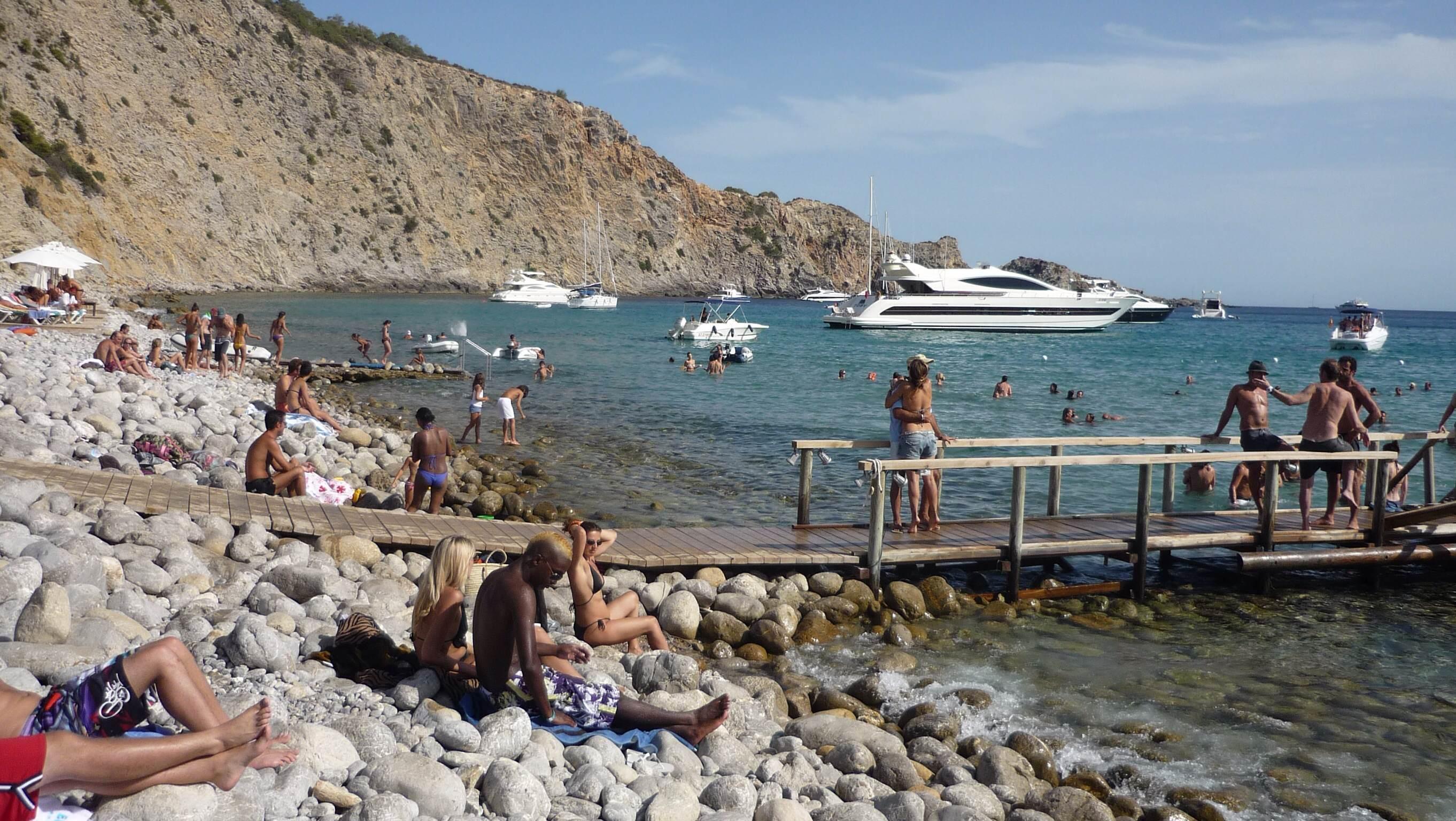 Blue Marlin Ibiza, por Ezequiel Esposito