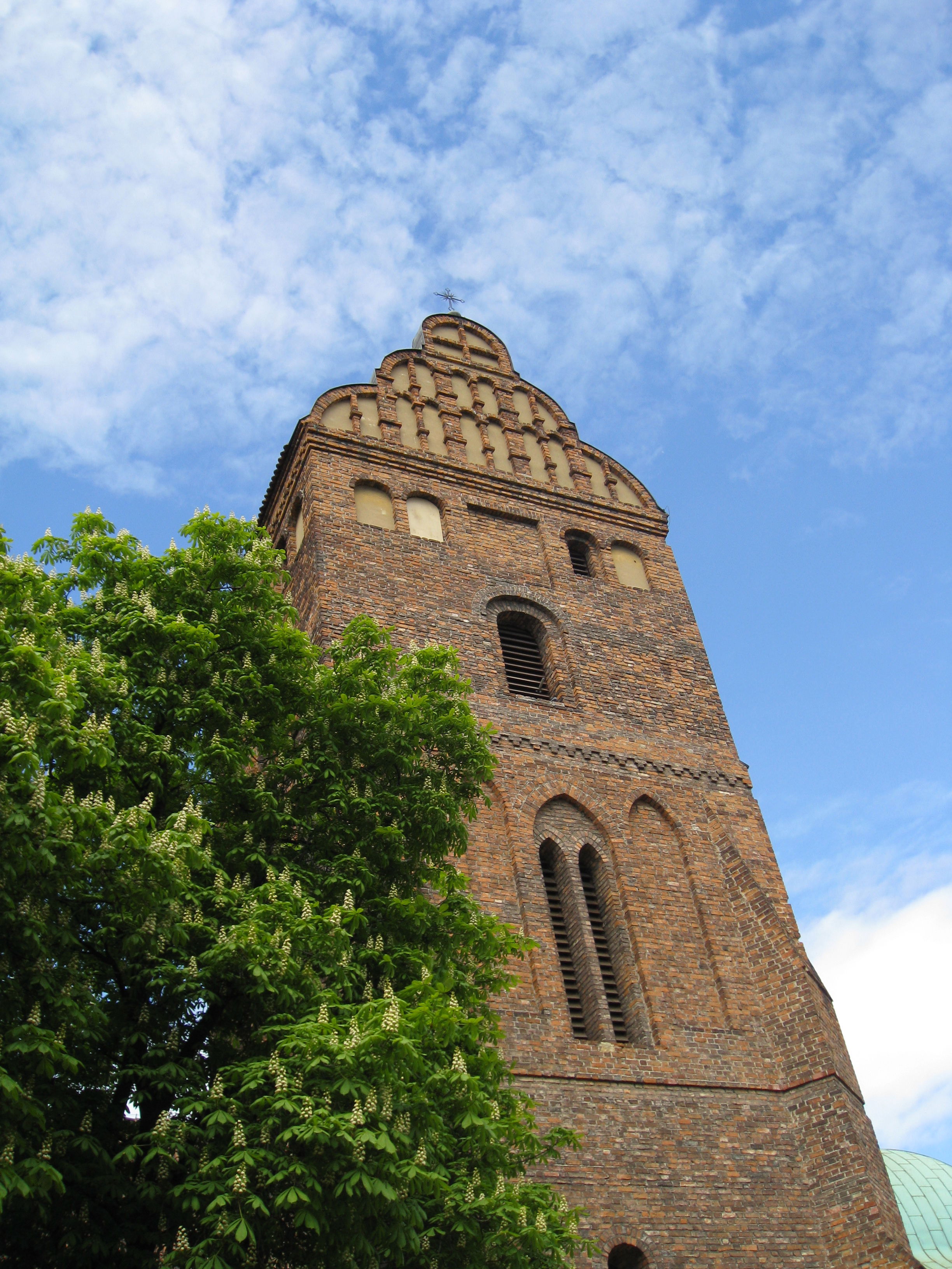 Iglesia de la Visitacion de la Virgen Maria, por Las sandalias de Ulises