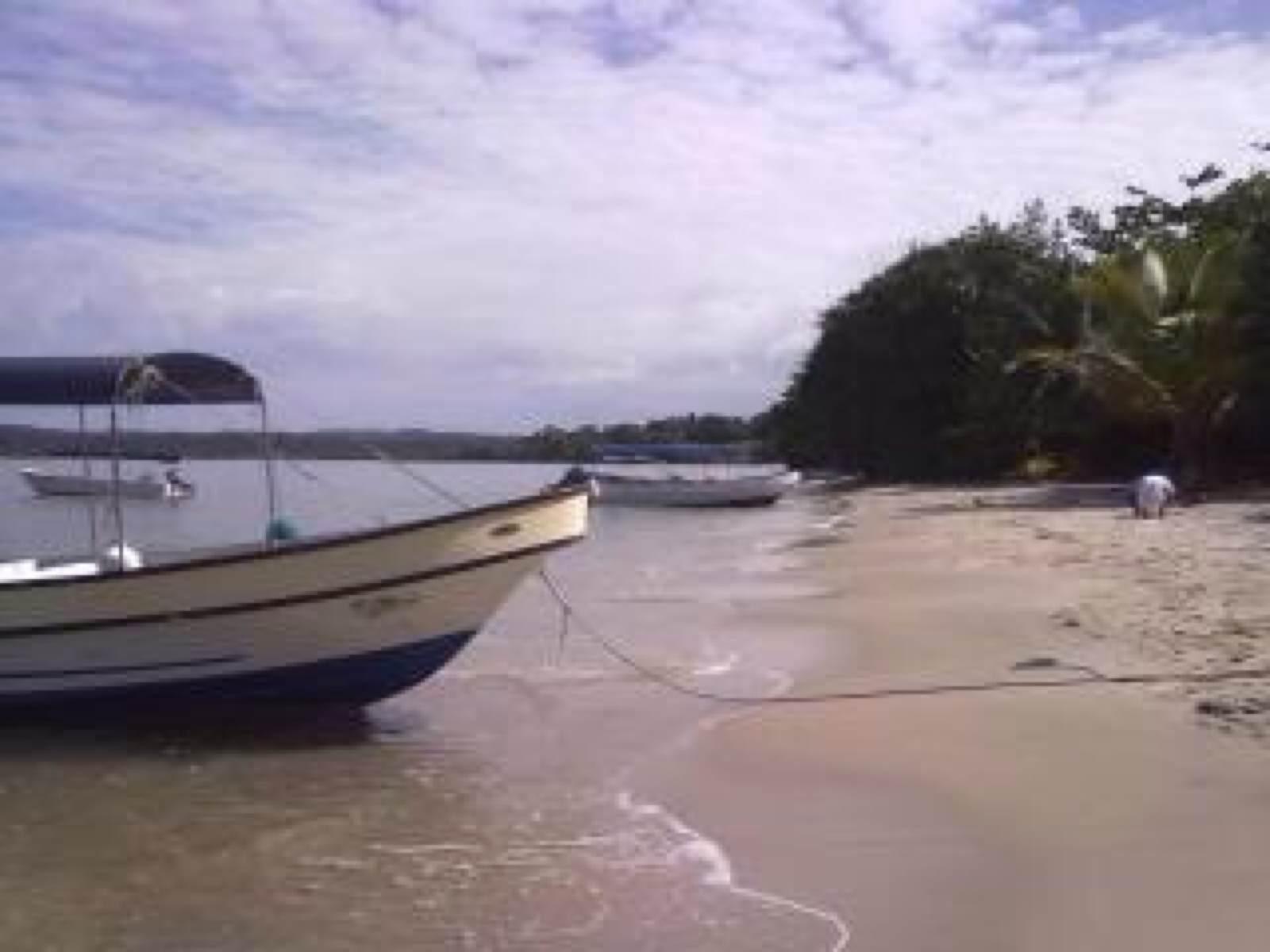 Playa Blanca, por Andrea Aquino