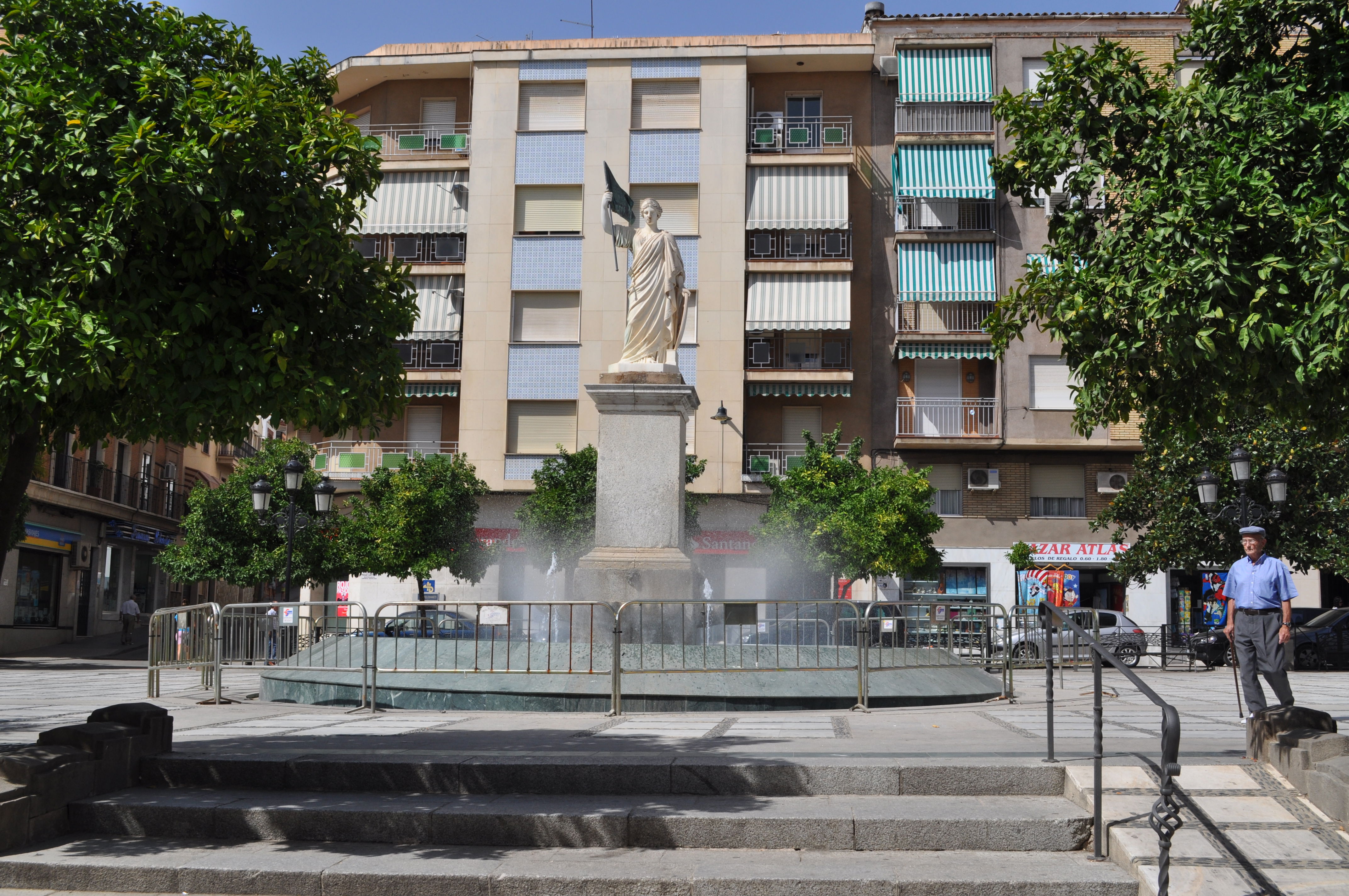 Plazas en Jaén que enamoran: descubre su esencia y encanto