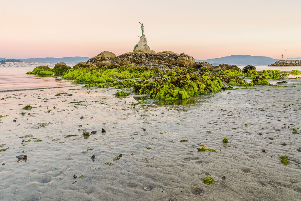 Escultura O Galeón, por Millan Dasairas