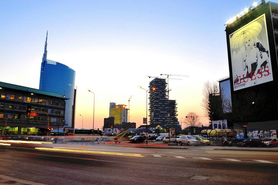 Piazza Gae Aulenti, por Donato Vozza
