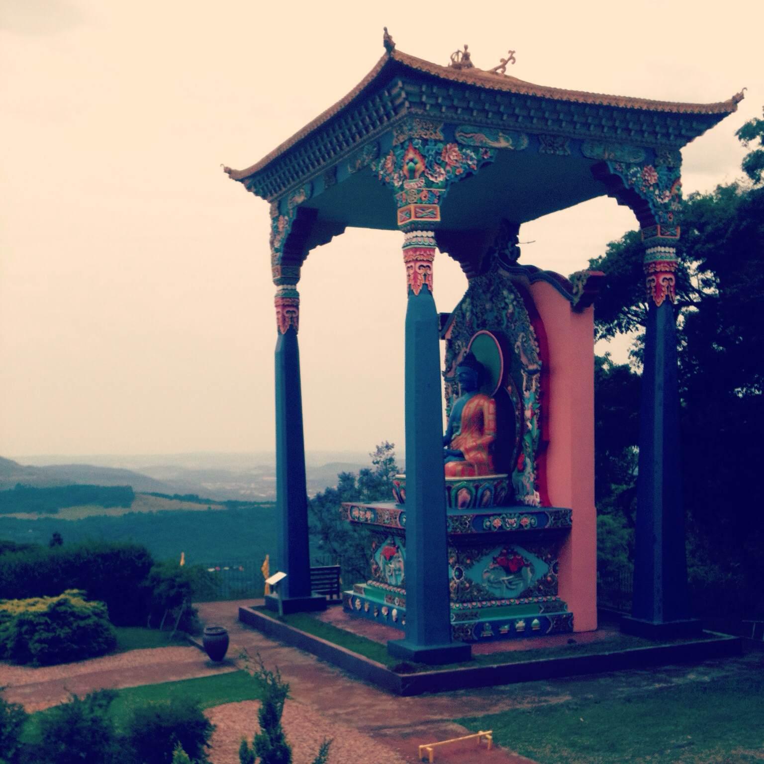 Templo Budista Chagdud Gonpa Khadro Ling, por Lidia Blanco