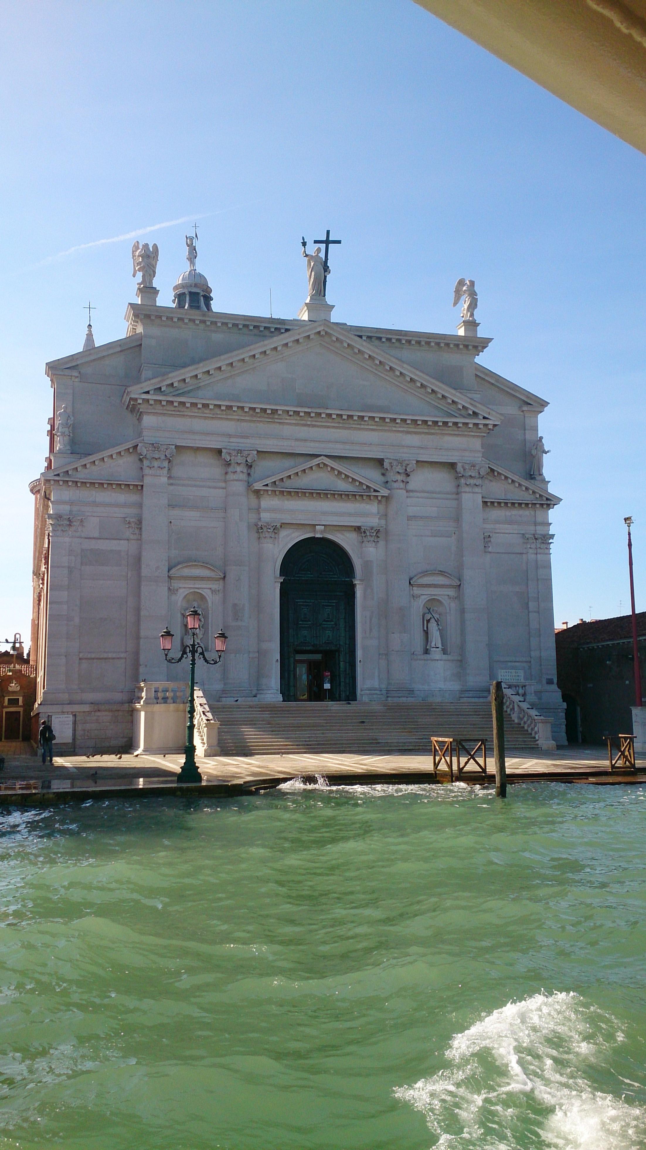 Iglesia del Redentor, por Marie & Matt
