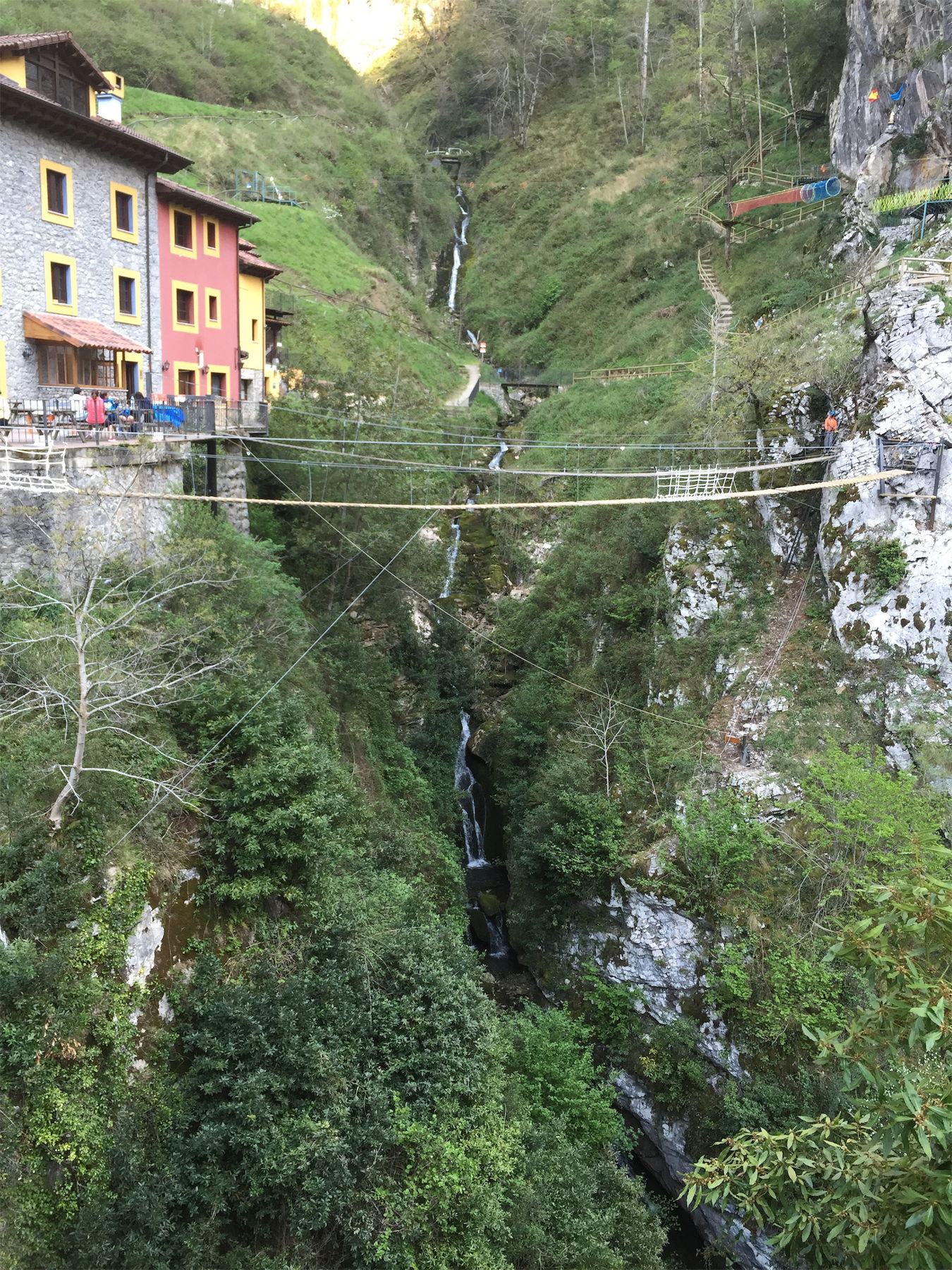 Cascada del Aguasaliu, por Trini Abril Diez