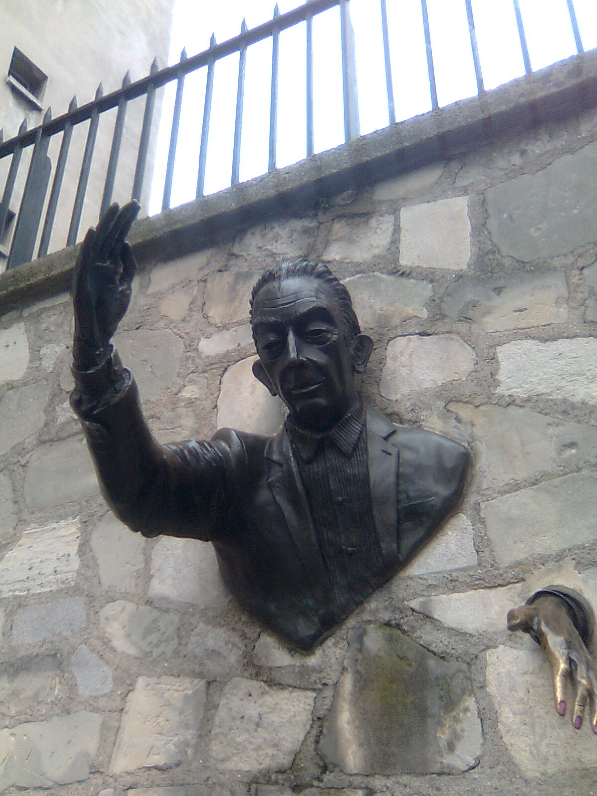 Estatua Passe Muraille, por Nina*
