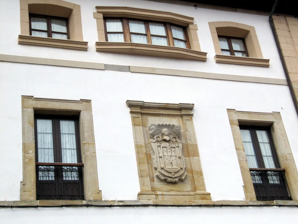 Casa de los Robledo, por Lala