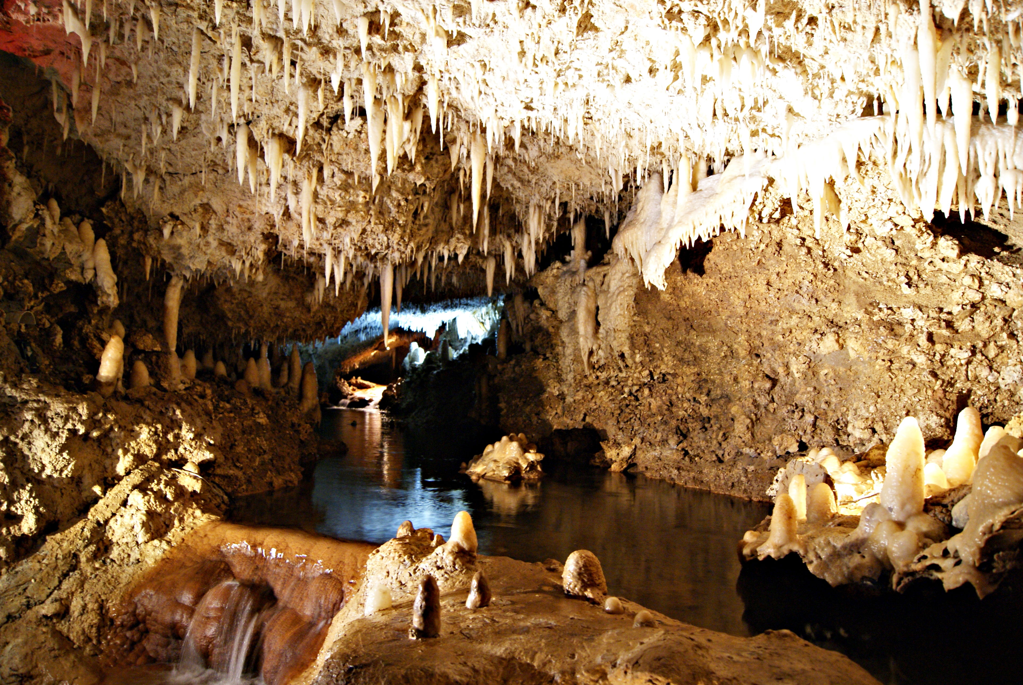 Harrison's cave, por Roberto Gonzalez